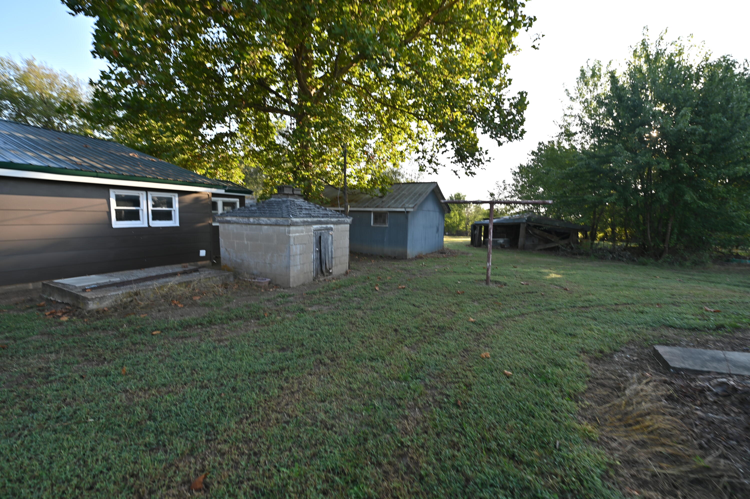 9351 South 2700 Road Property Photo 17