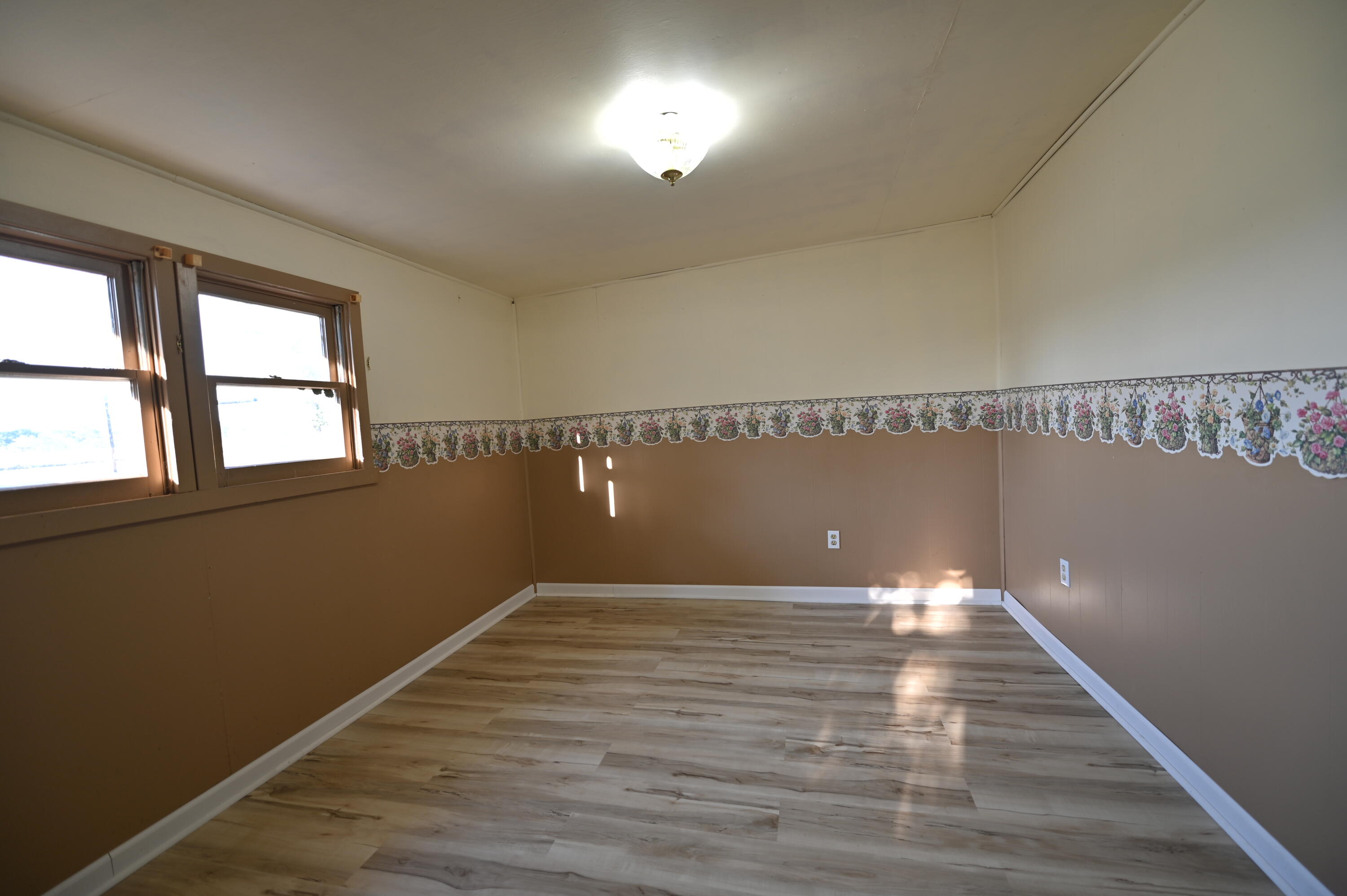 9351 South 2700 Road Property Photo 27