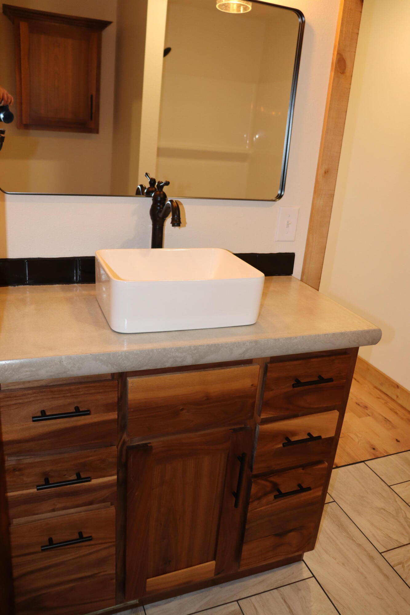 204 West High Street Property Photo 17
