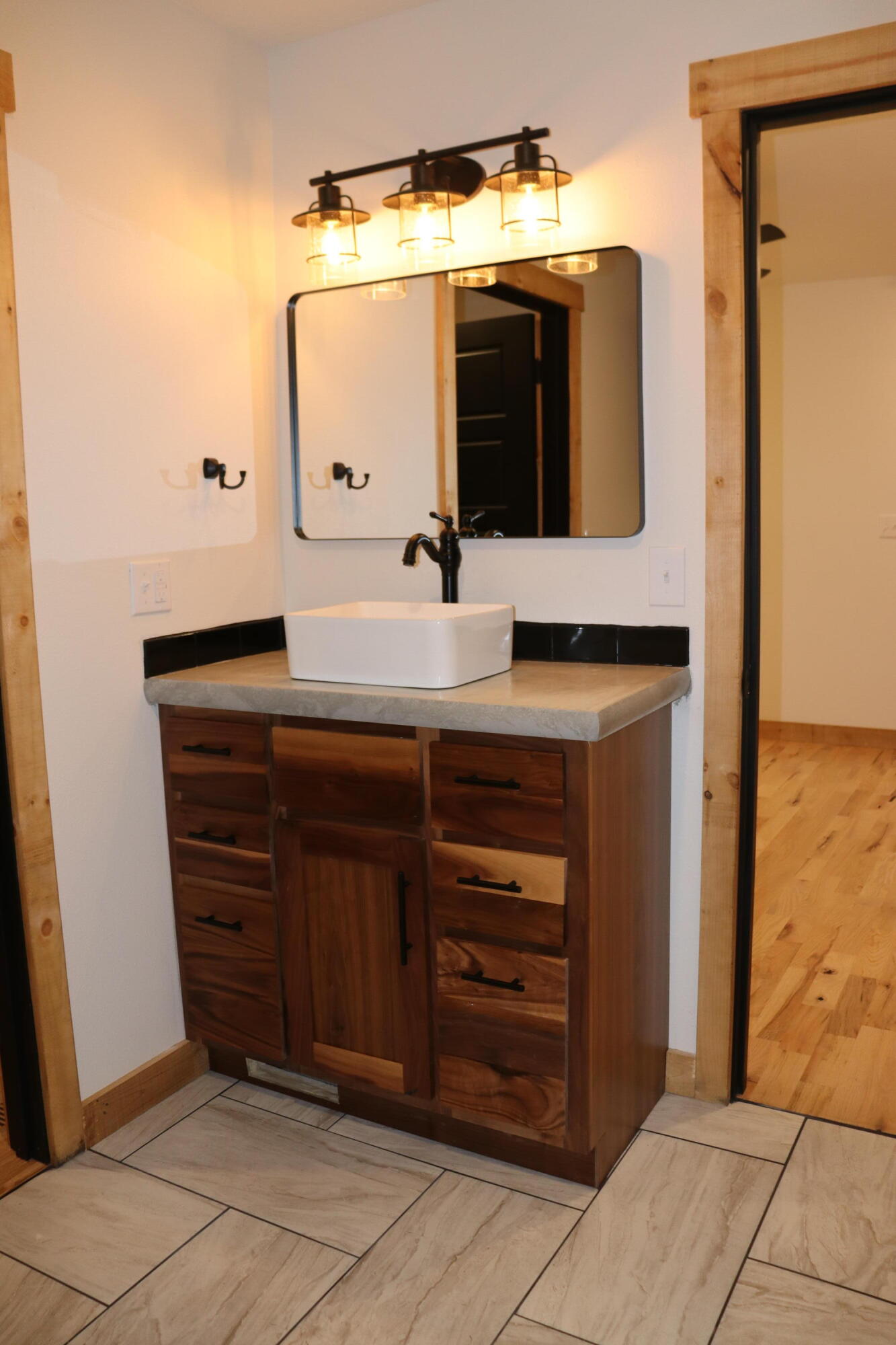 204 West High Street Property Photo 18