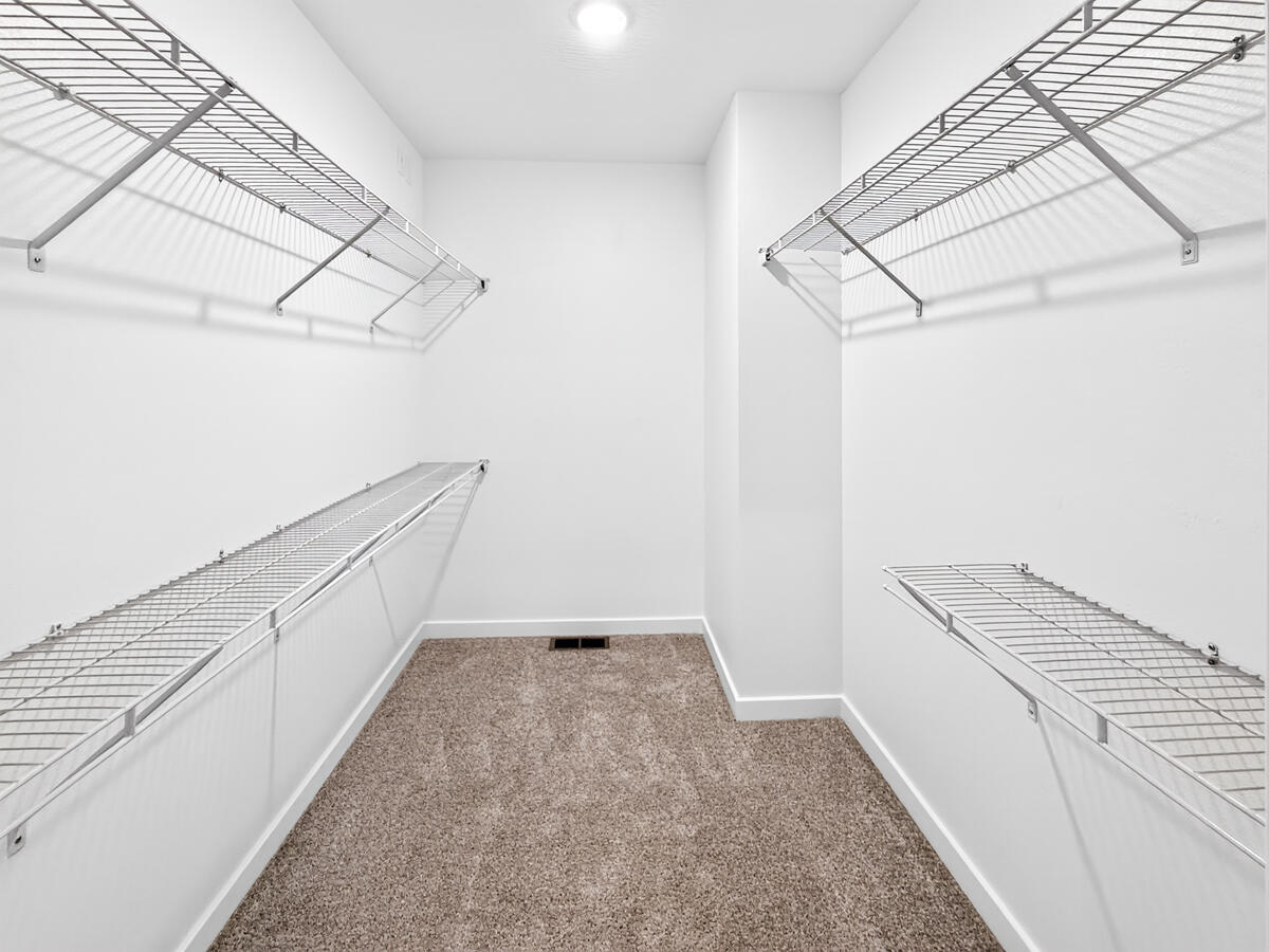 585 Bailiwick Drive Property Photo 7
