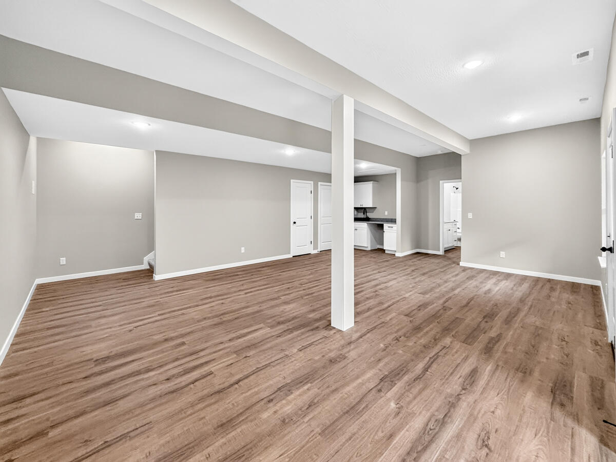 585 Bailiwick Drive Property Photo 11