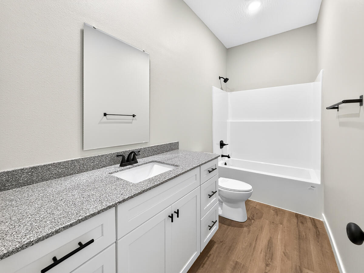 585 Bailiwick Drive Property Photo 14
