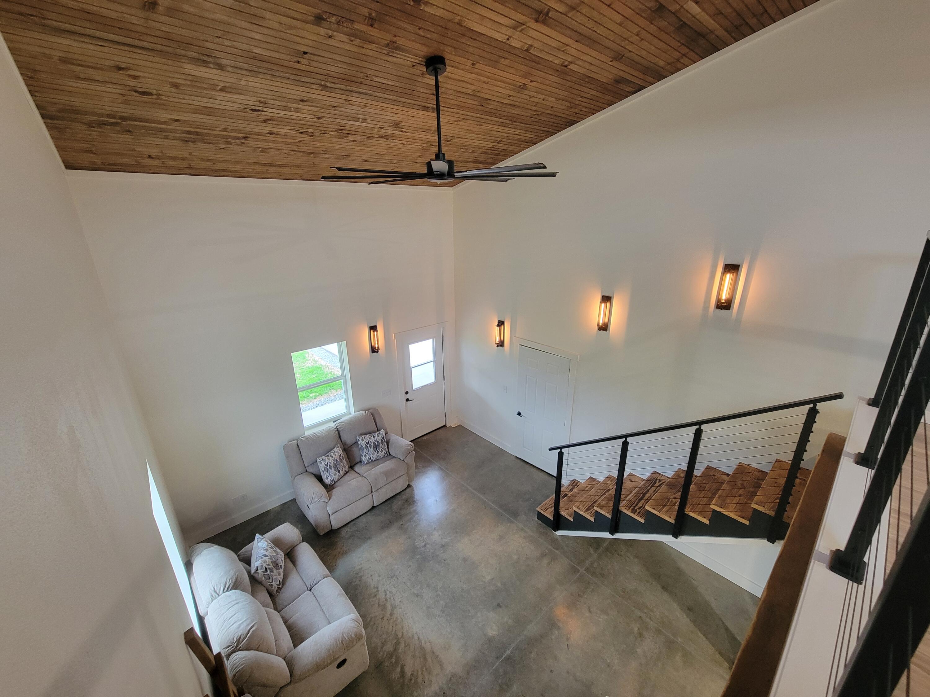 359 County Road 138 Property Photo 14
