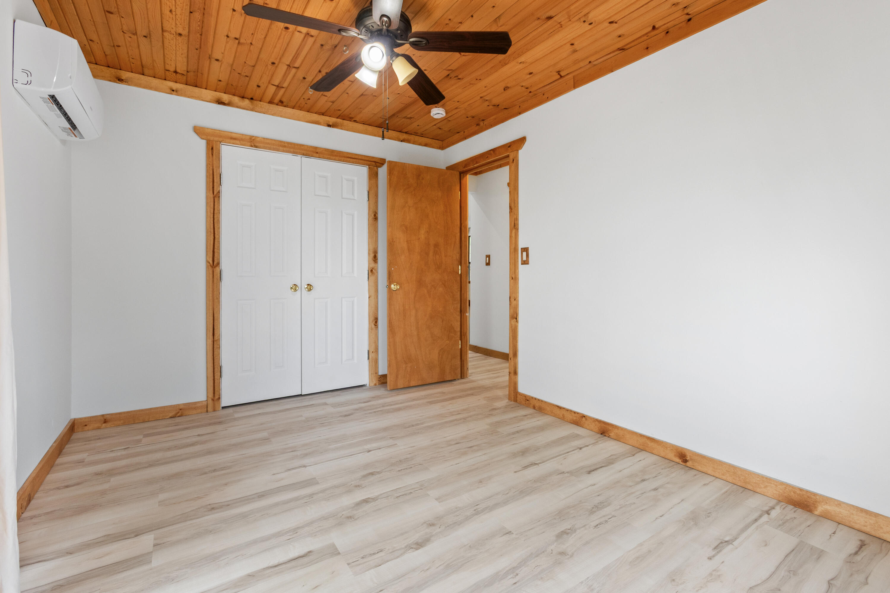 250 Little Road Lane Property Photo 14
