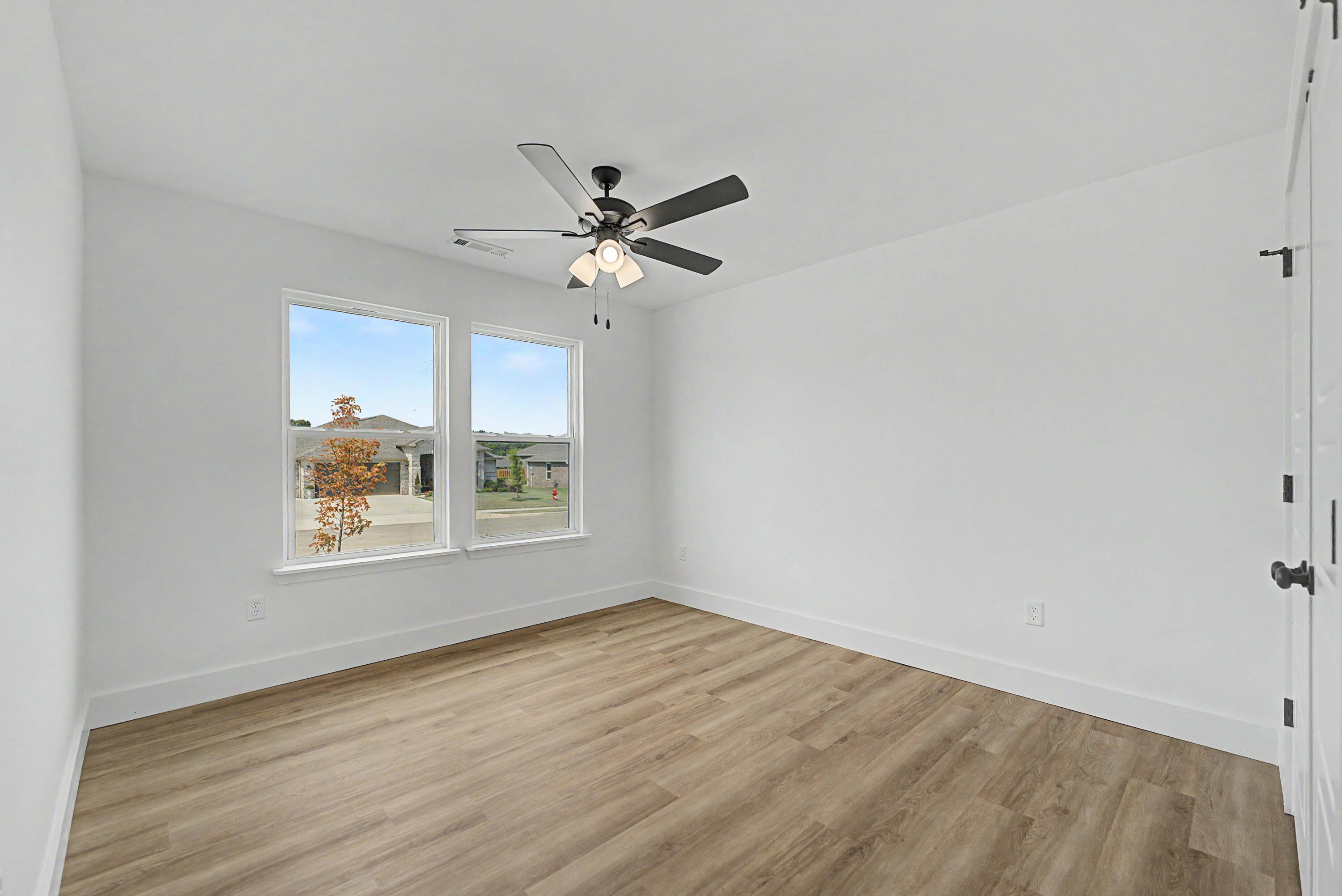 5218 South Morgan Avenue Property Photo 15