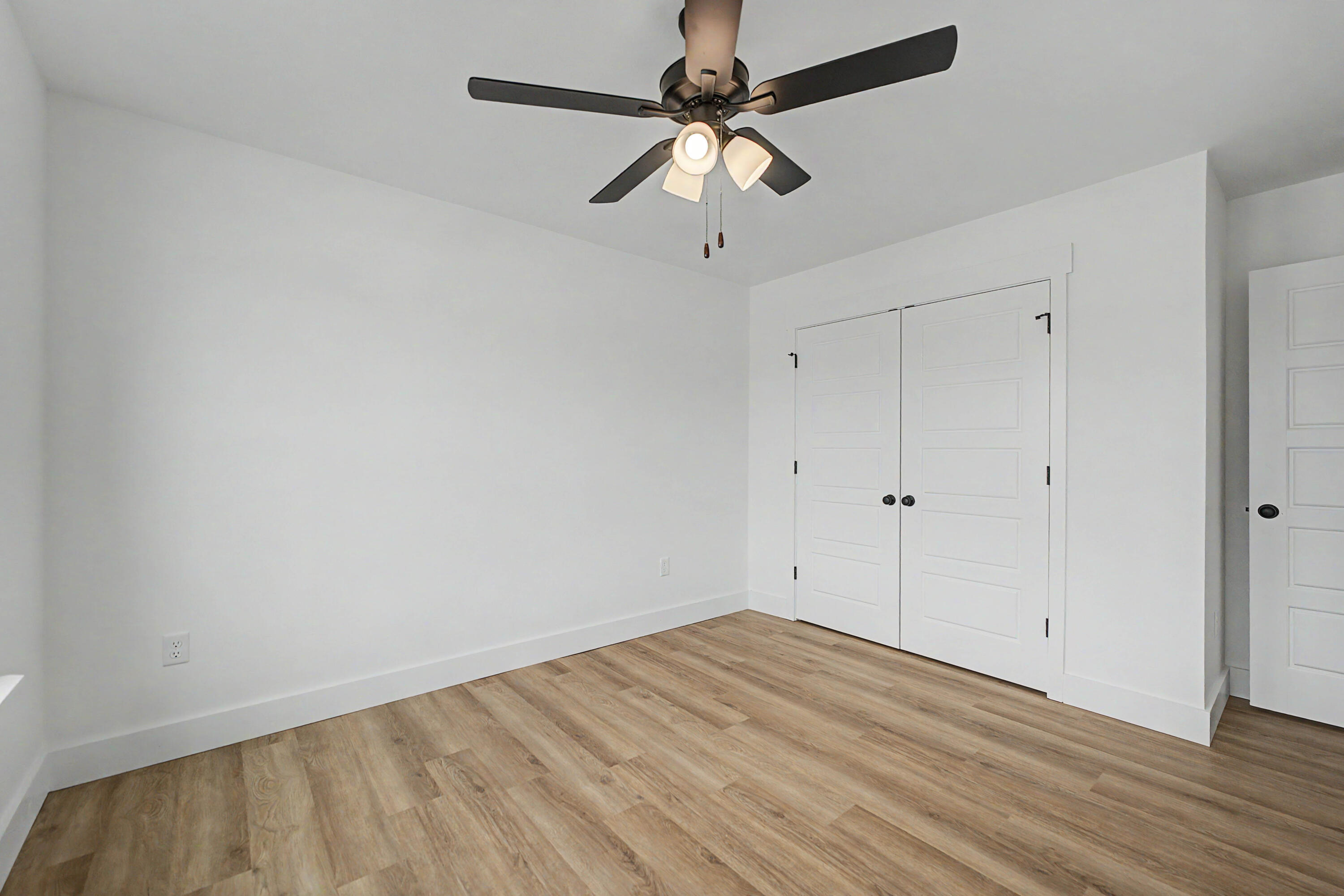 5218 South Morgan Avenue Property Photo 16