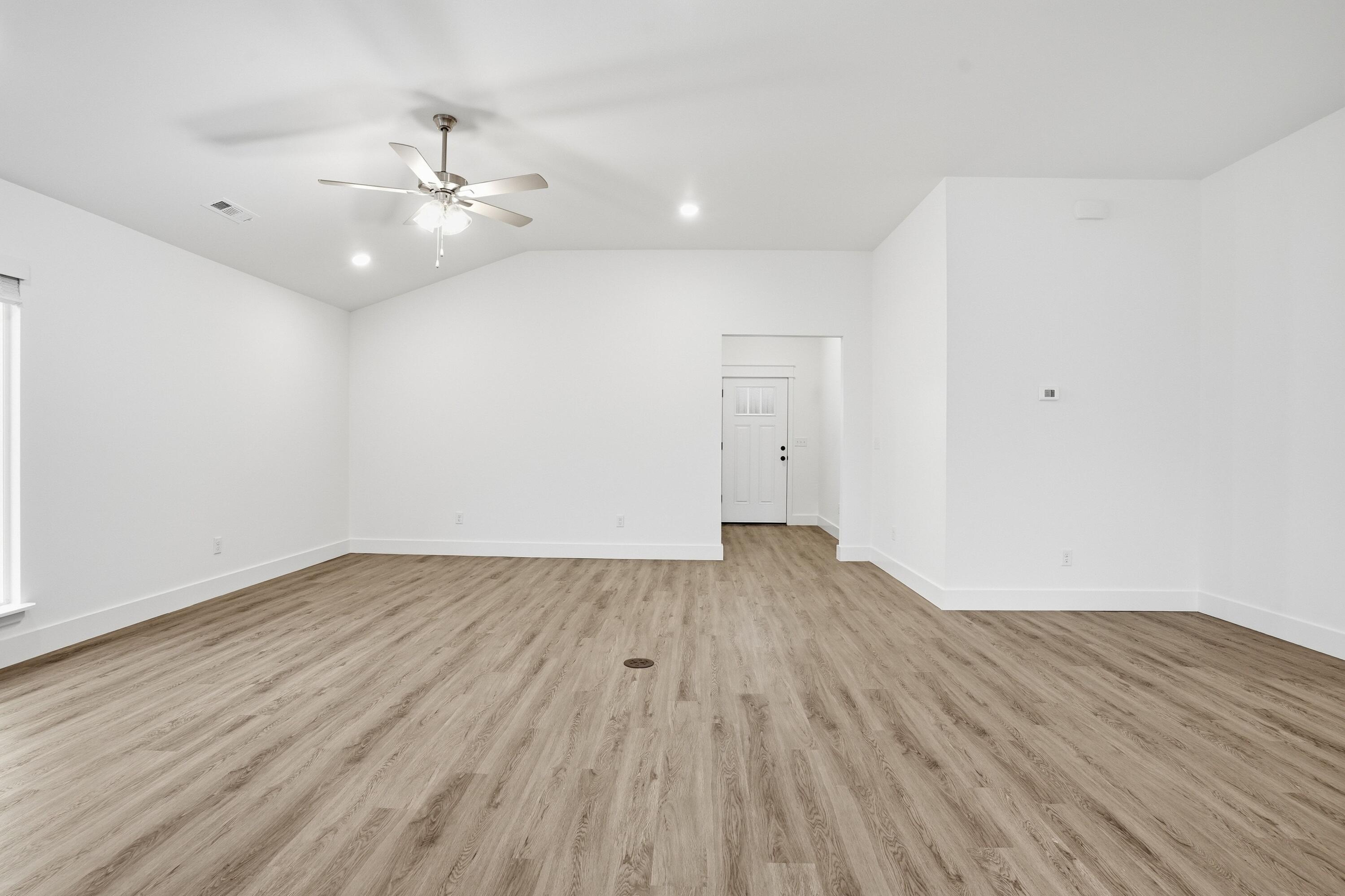 5218 South Morgan Avenue Property Photo 26