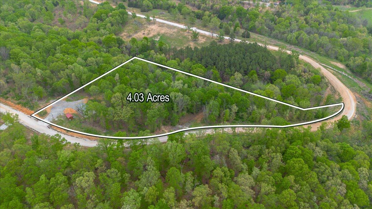 754 Oriole Lane Property Photo 6