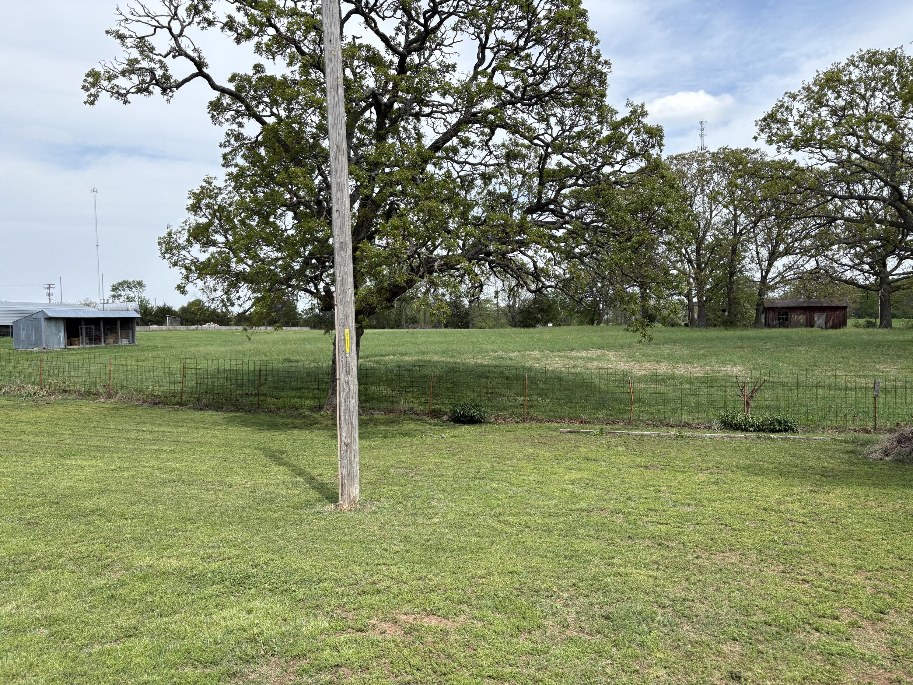 64 North State Highway 39 Property Photo 27