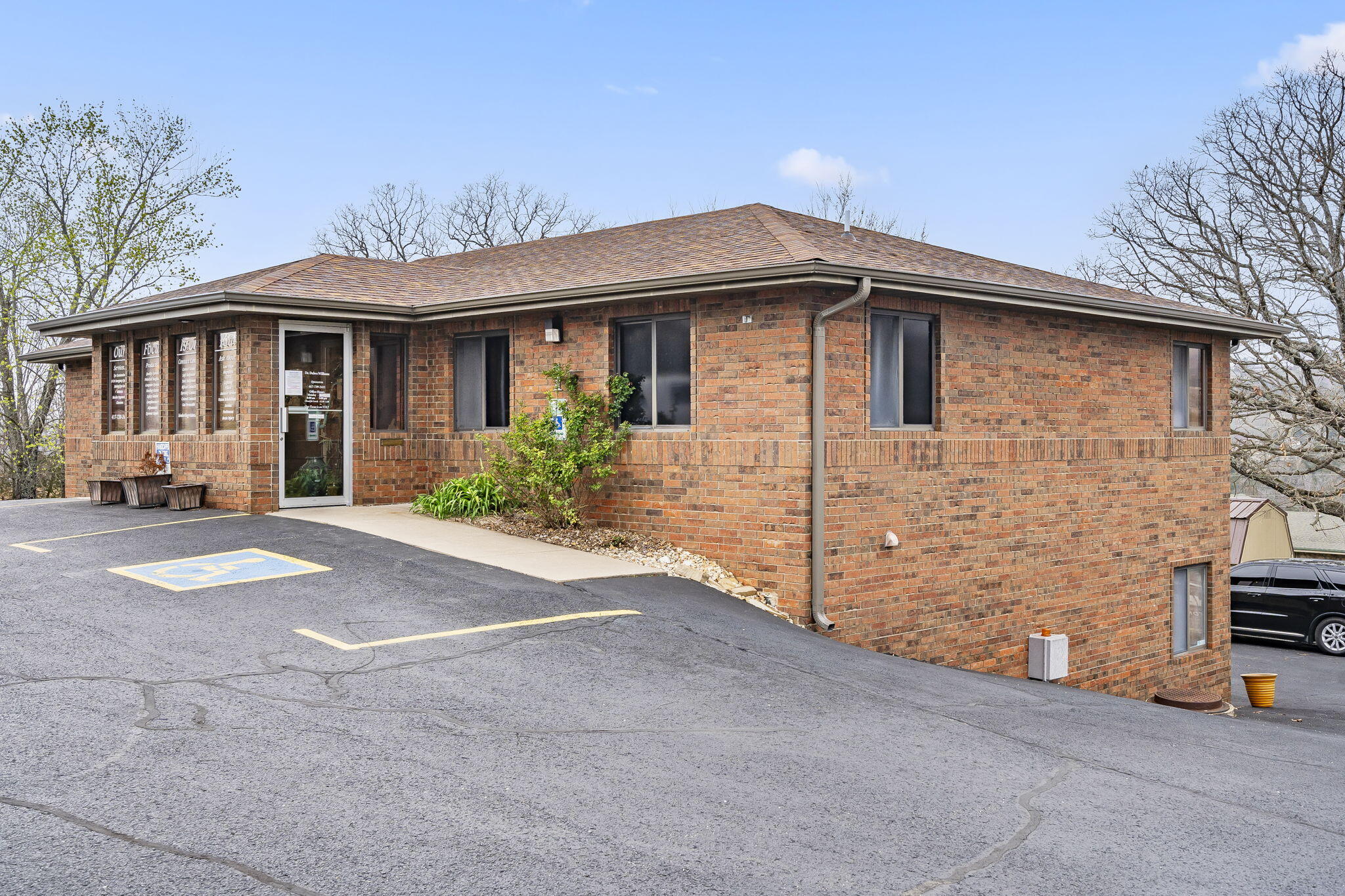1 Woodland Avenue Property Photo 2