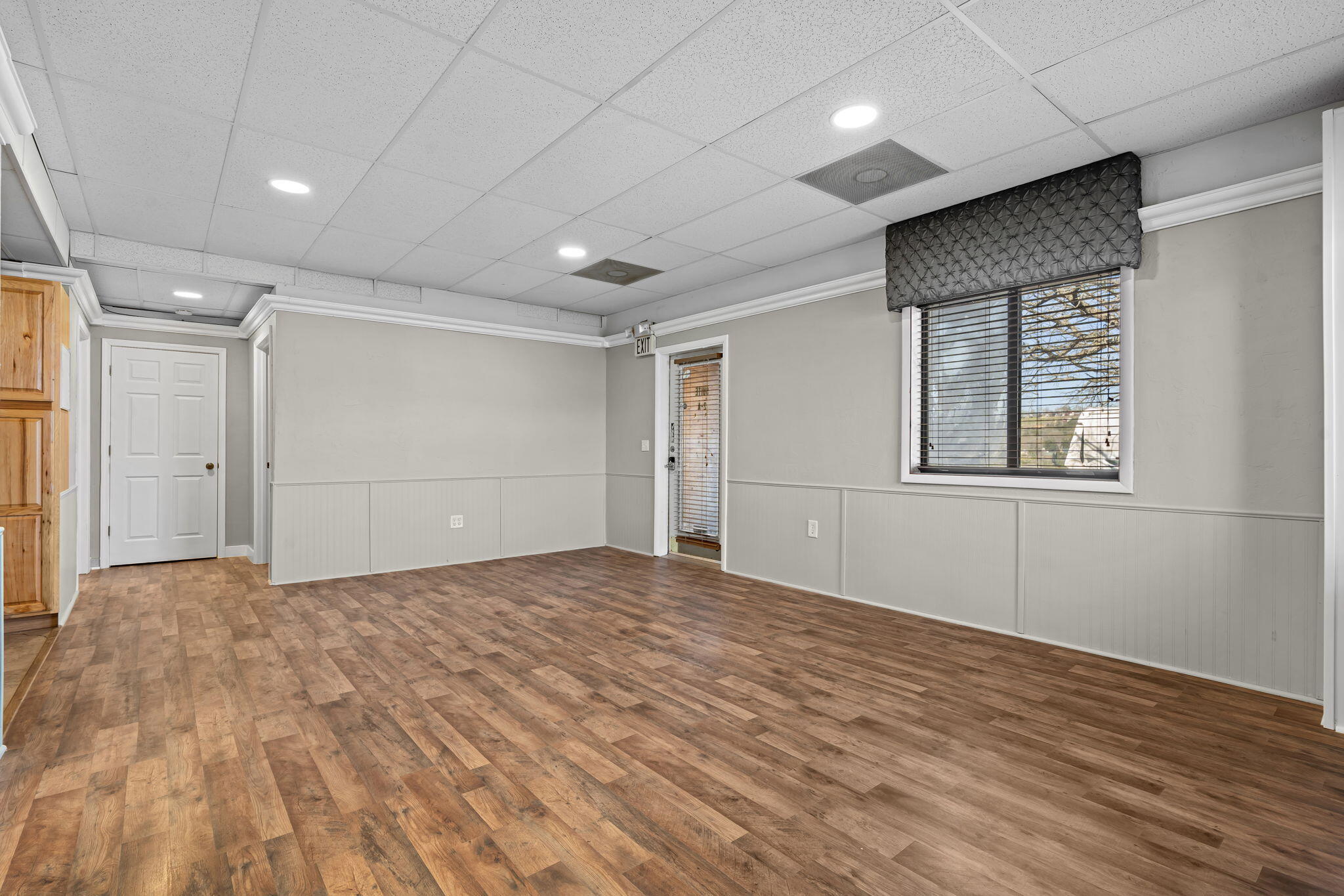 1 Woodland Avenue Property Photo 34