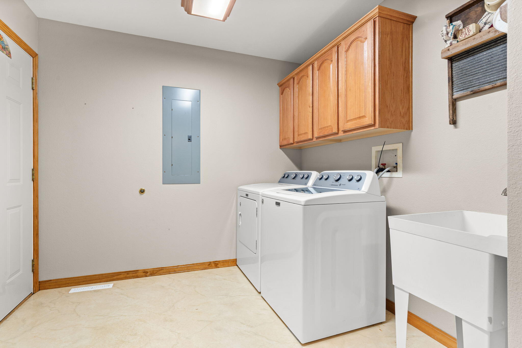 245 Wildflower Road Property Photo 36