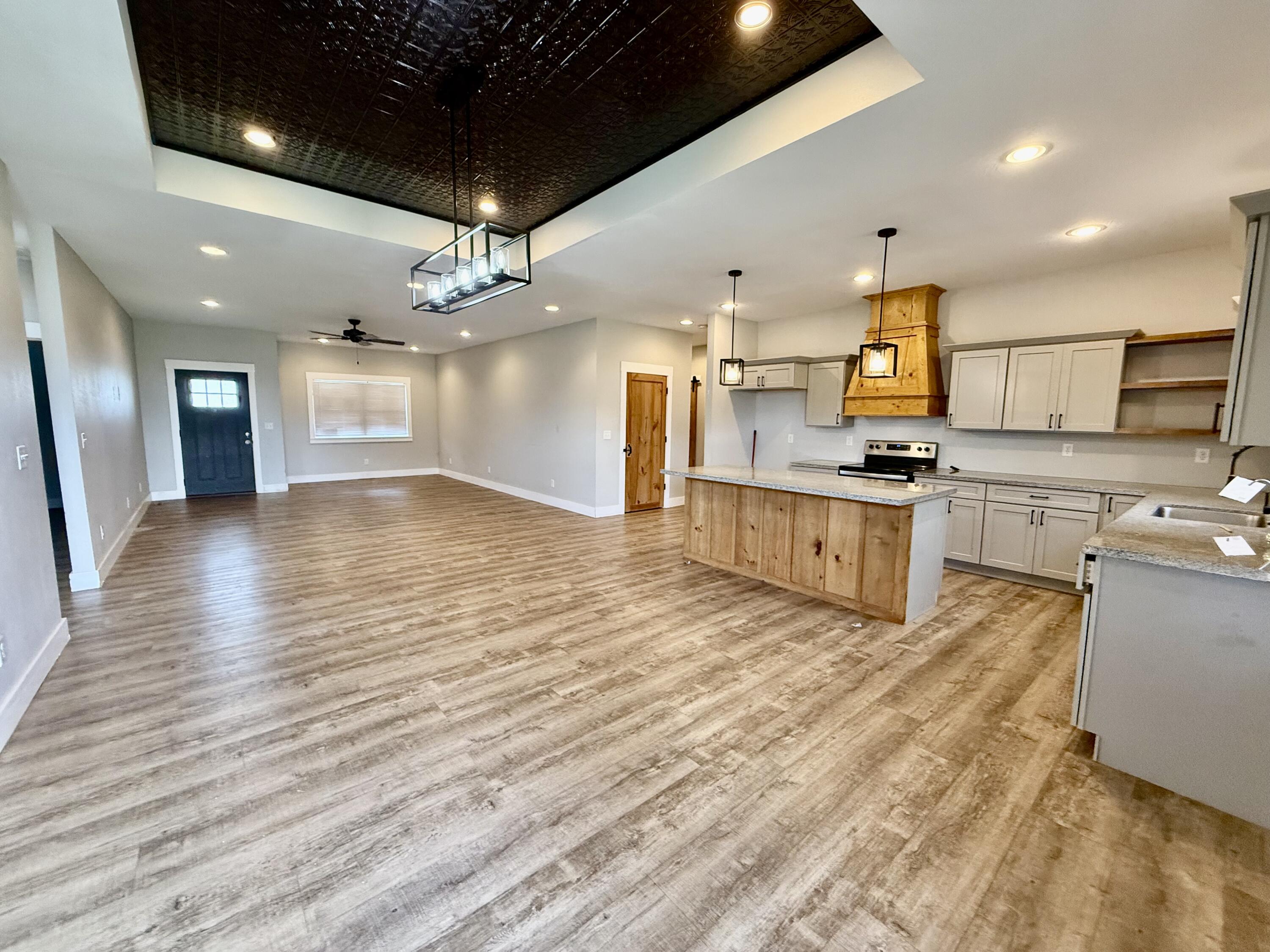 2375 South Sedona Court Property Photo 7