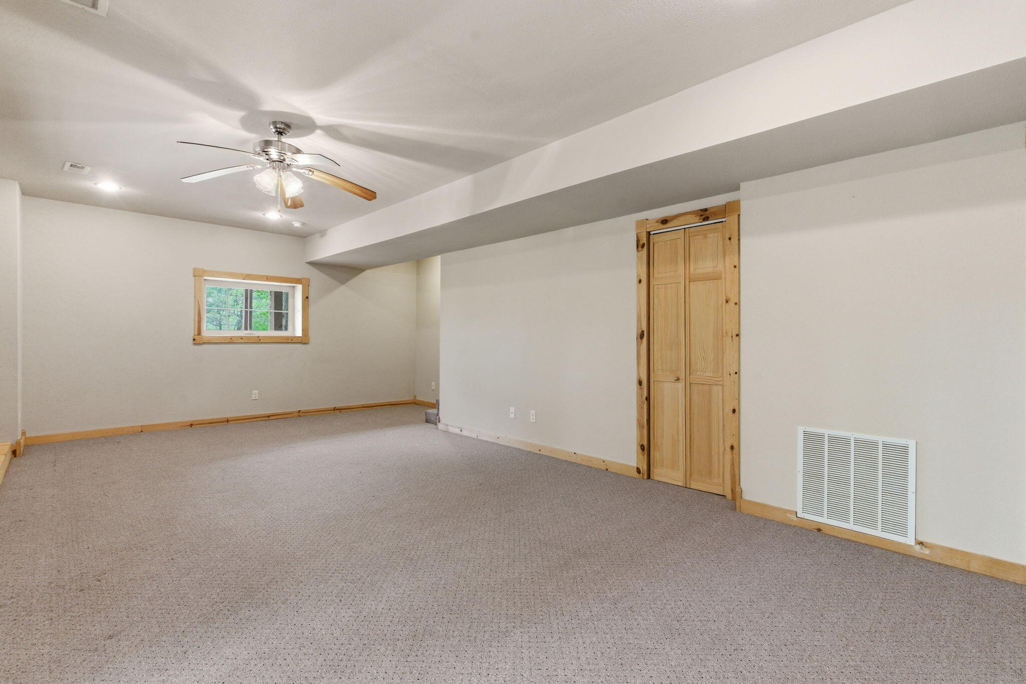 5705 State Highway Jj Property Photo 22