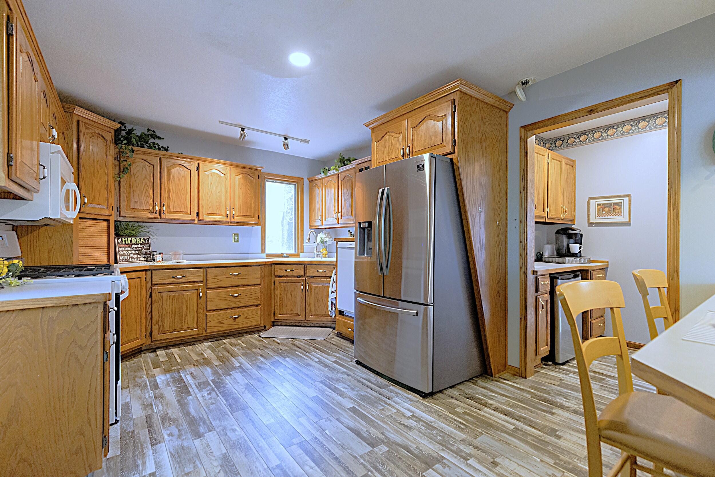 18992 Eagle Point Road Property Photo 35