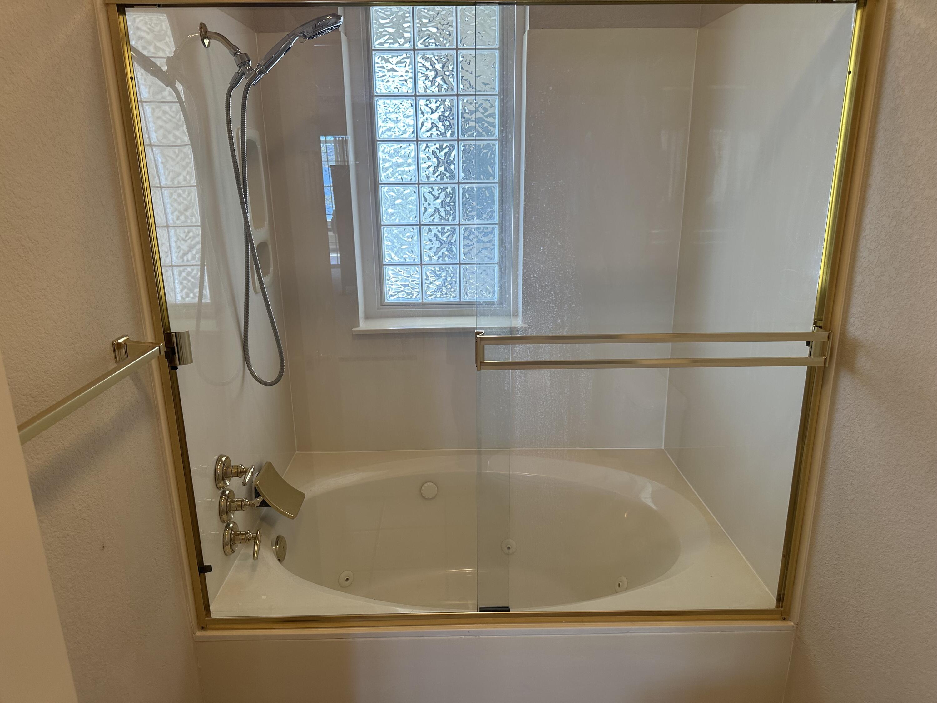 680 Emerald Pointe Drive # 3 Property Photo 14