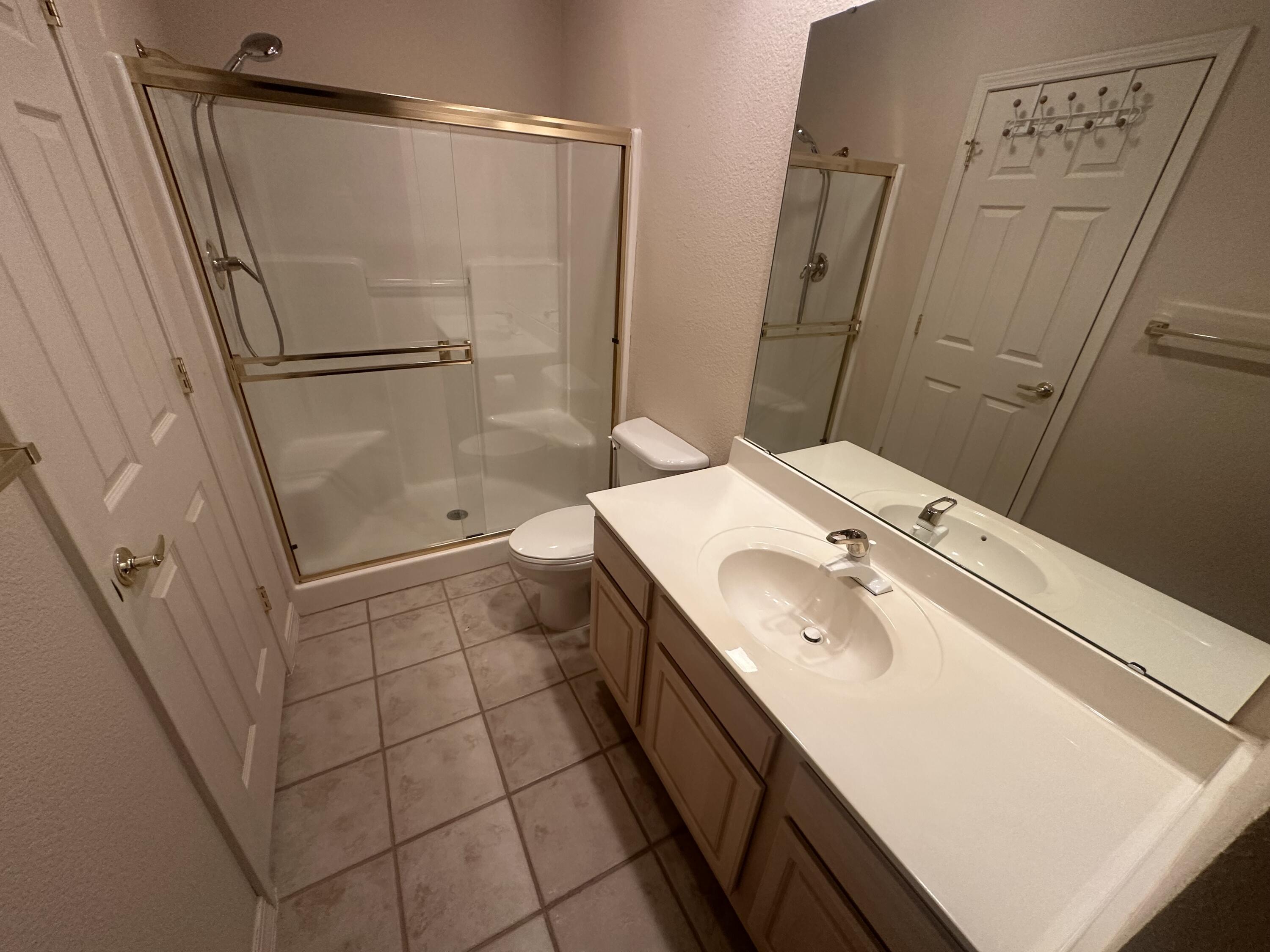 680 Emerald Pointe Drive # 3 Property Photo 17