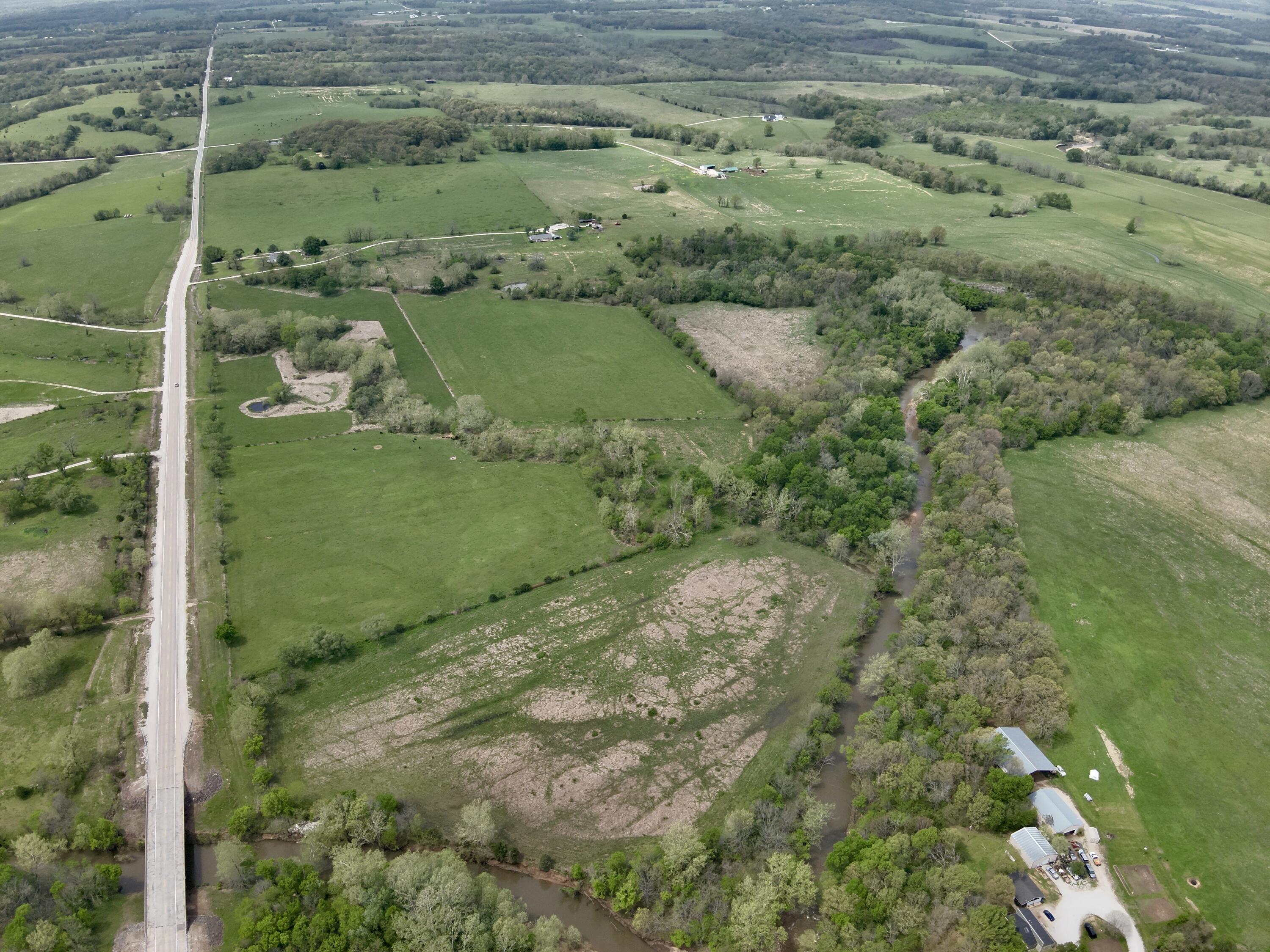 000 32 Highway Property Photo 9