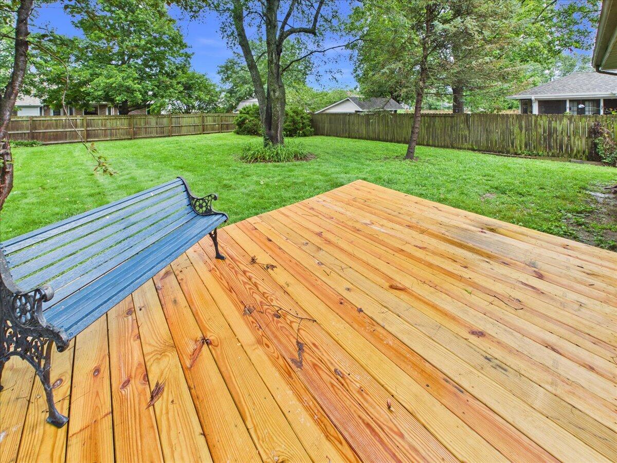 638 South Hampton Avenue Property Photo 15
