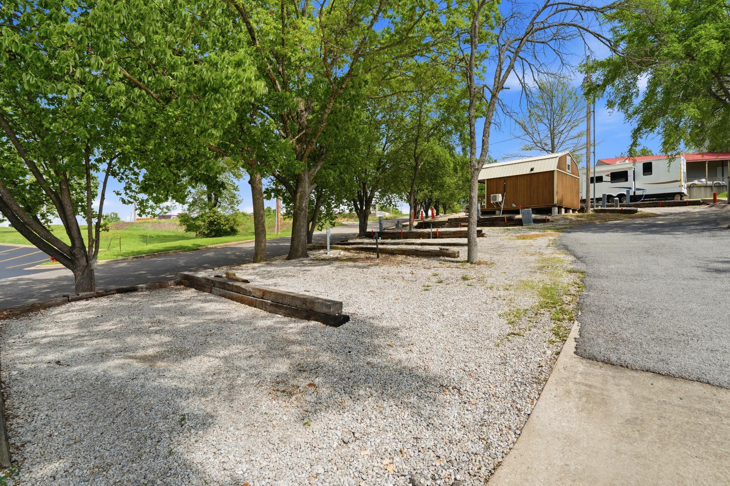 3330 West Harvey Lane Property Photo 48
