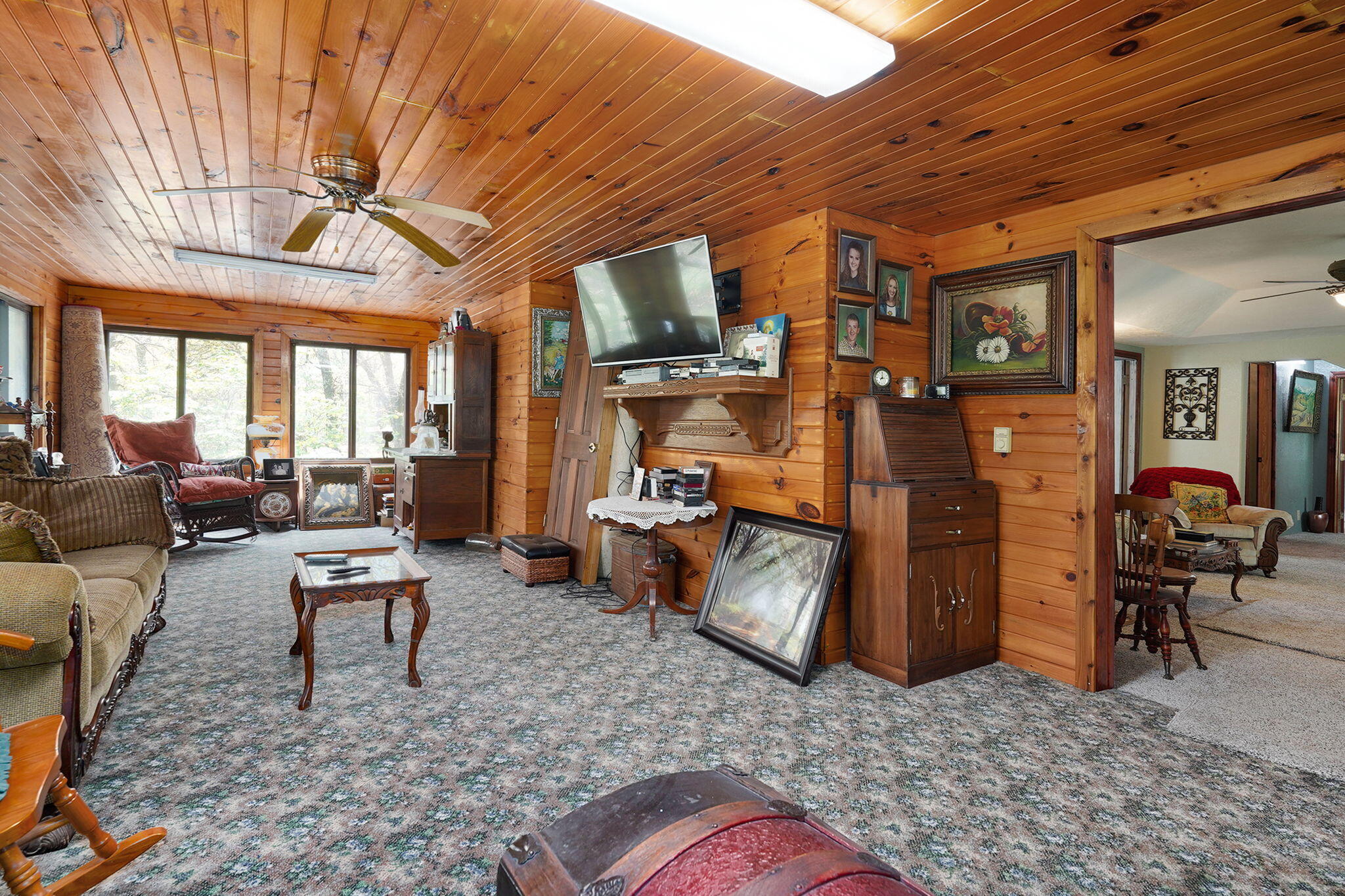 11730a Lawrence 1195 Property Photo 16