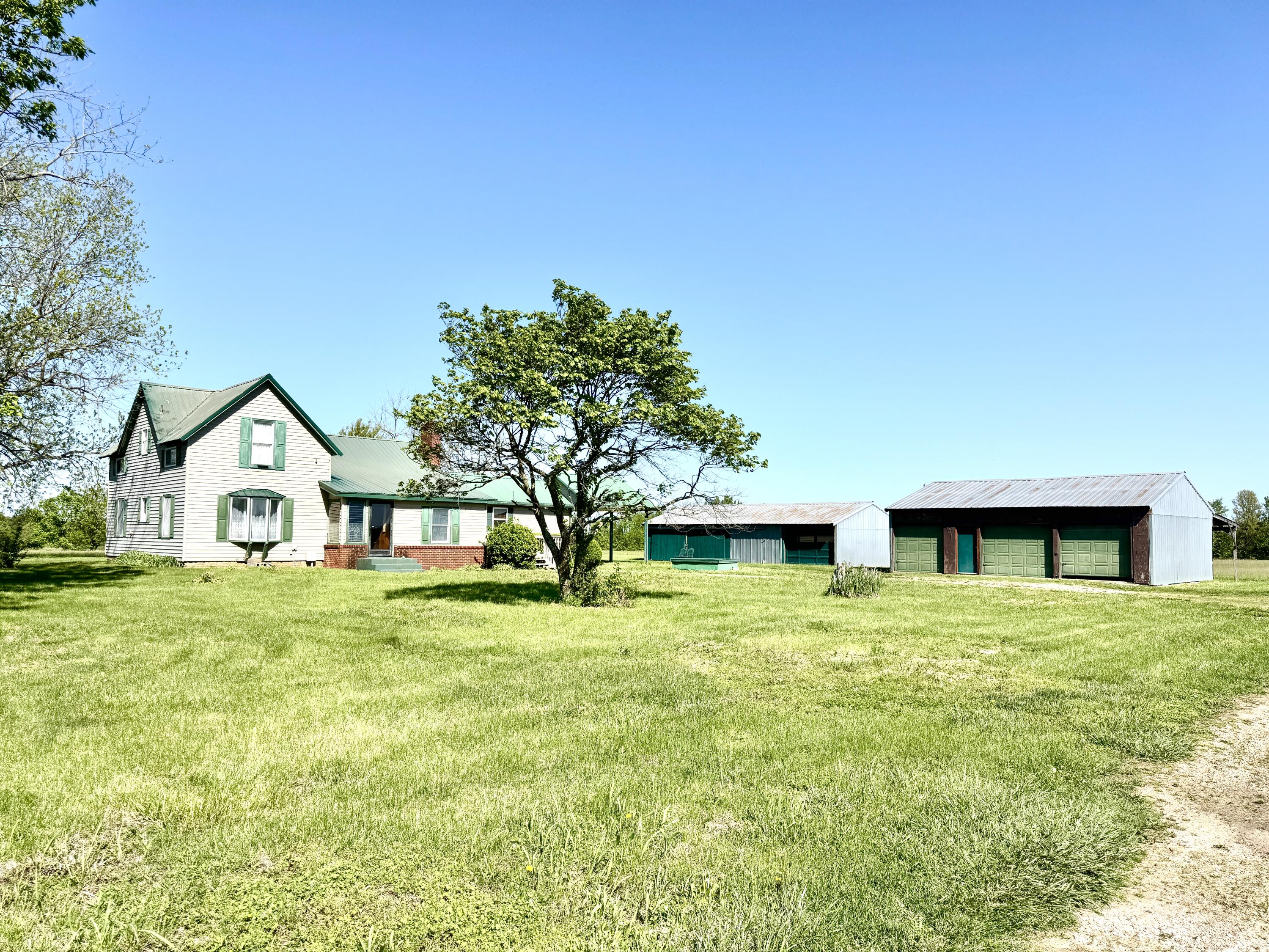 225 State Highway H Property Photo 1