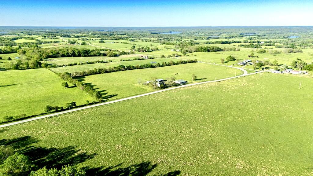 225 State Highway H Property Photo 33