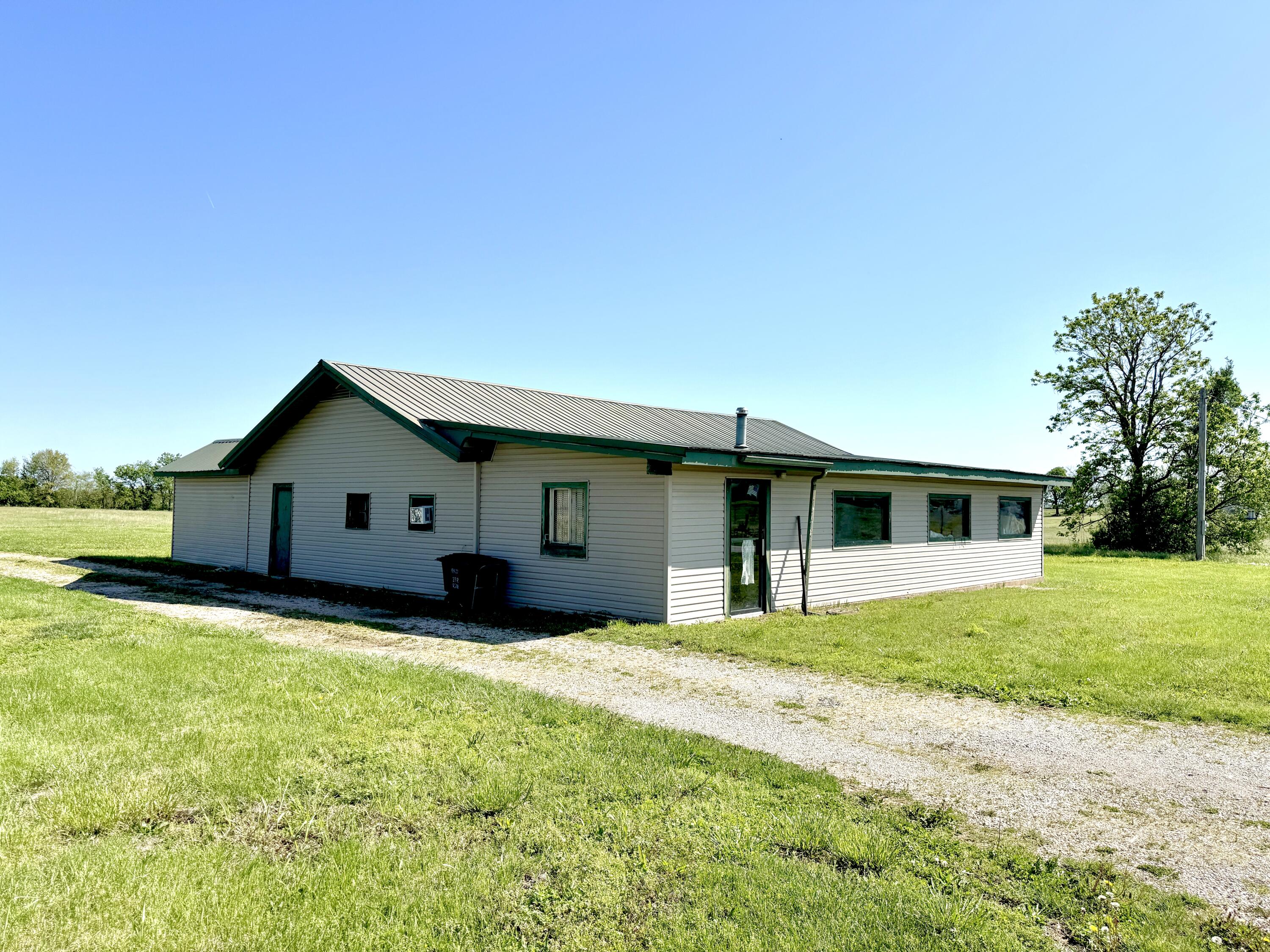 225 State Highway H Property Photo 38