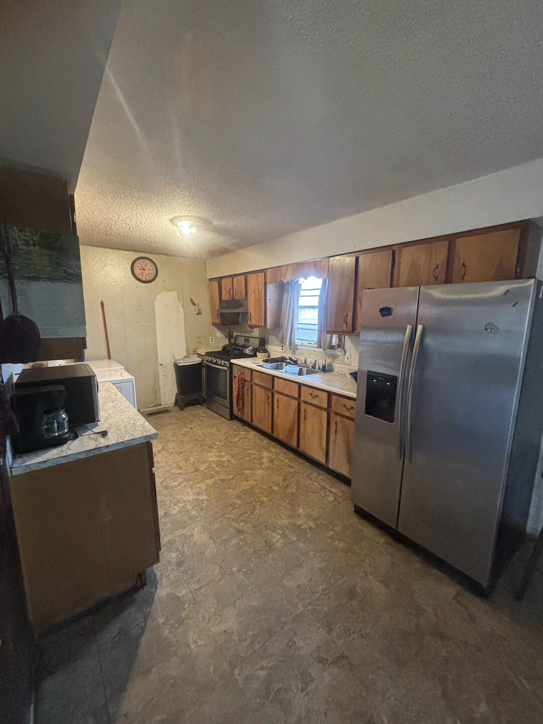 17187 Edgewood Road Property Photo 4