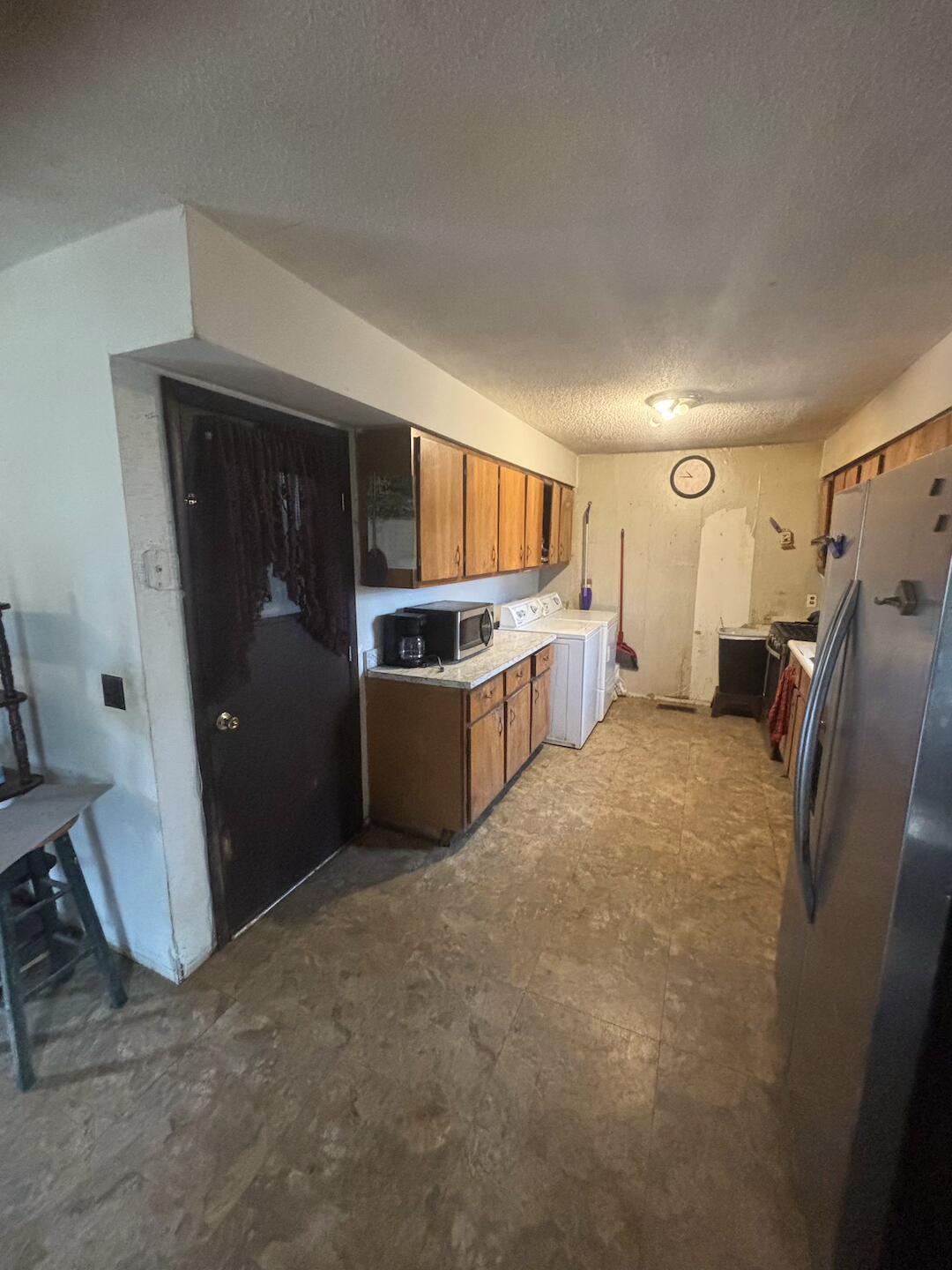 17187 Edgewood Road Property Photo 5