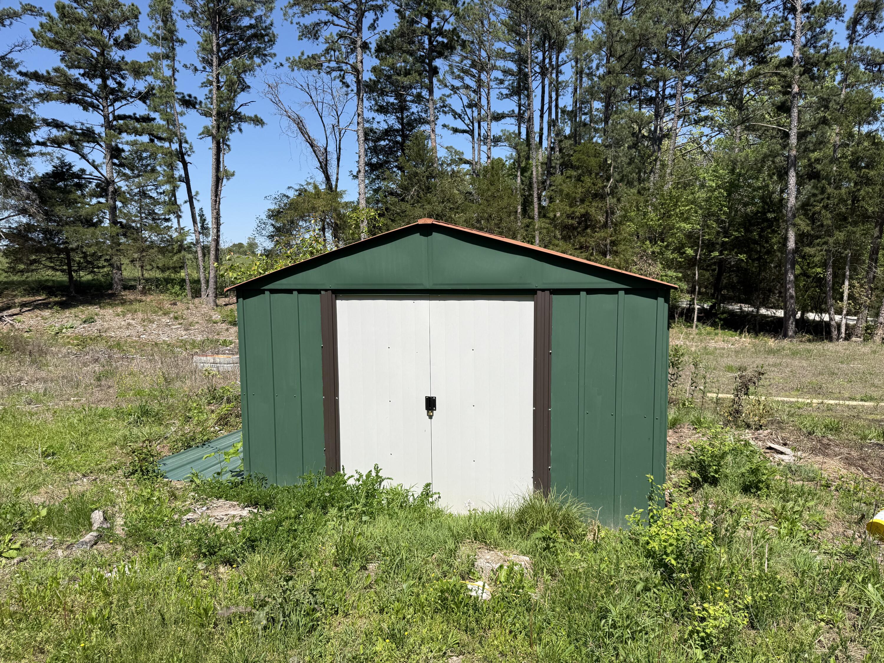 9023 Strawberry Road Property Photo 36