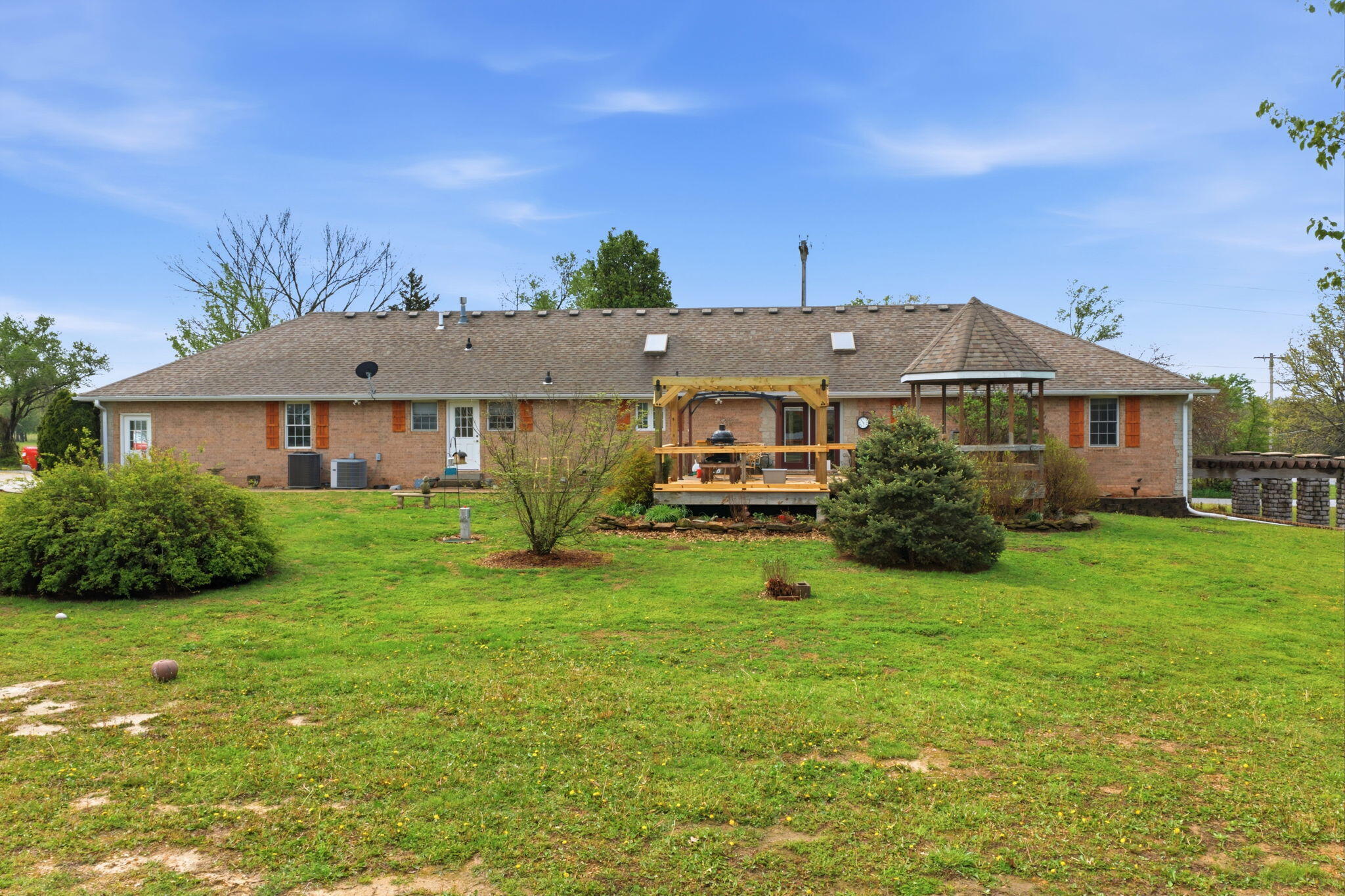 1229 East 425th Road Property Photo 6