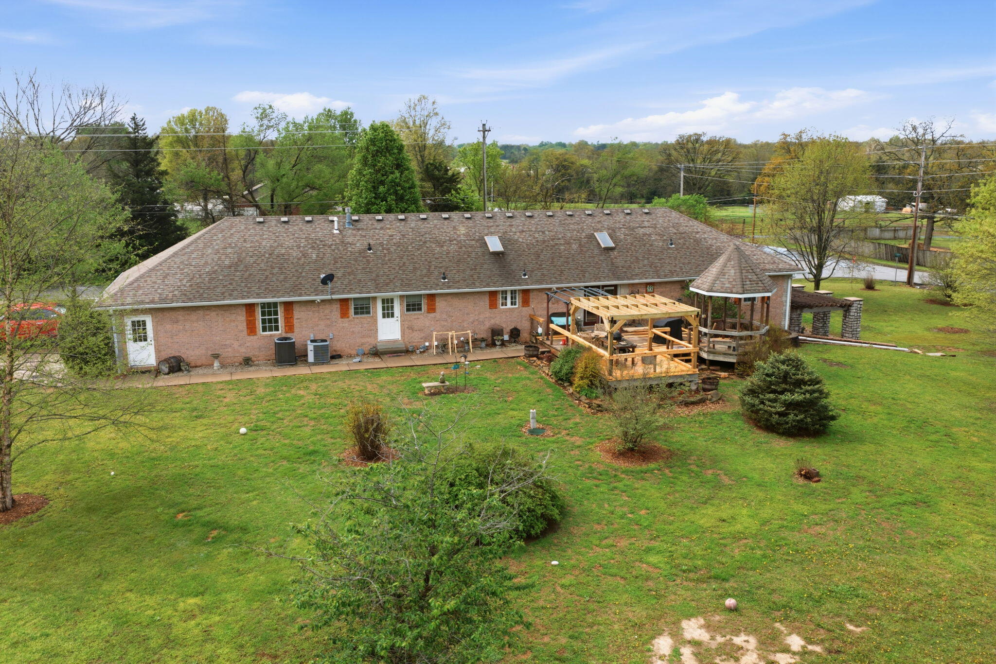 1229 East 425th Road Property Photo 7