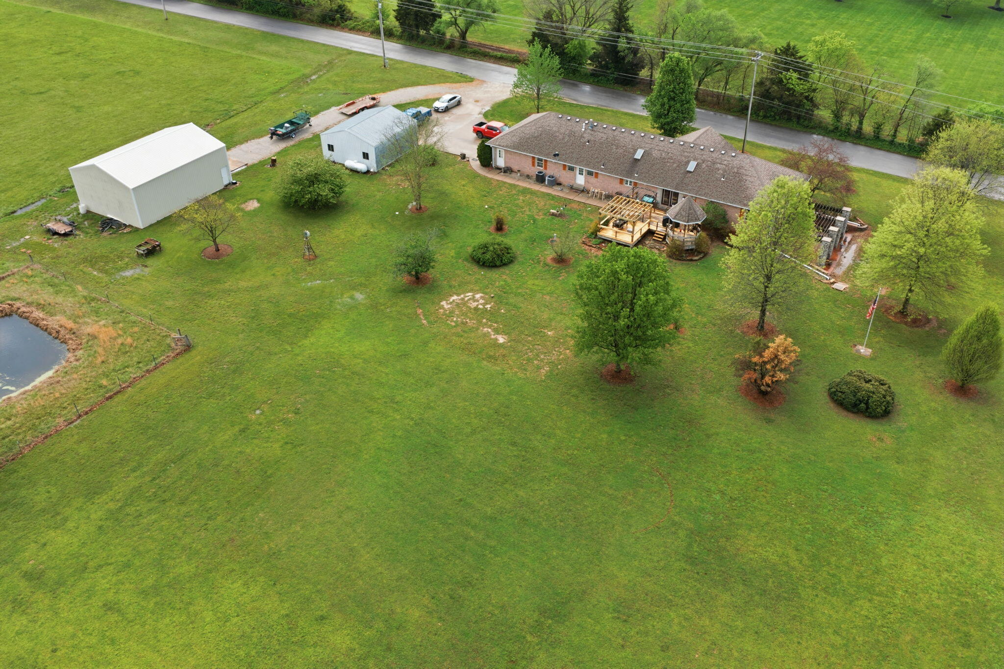 1229 East 425th Road Property Photo 9
