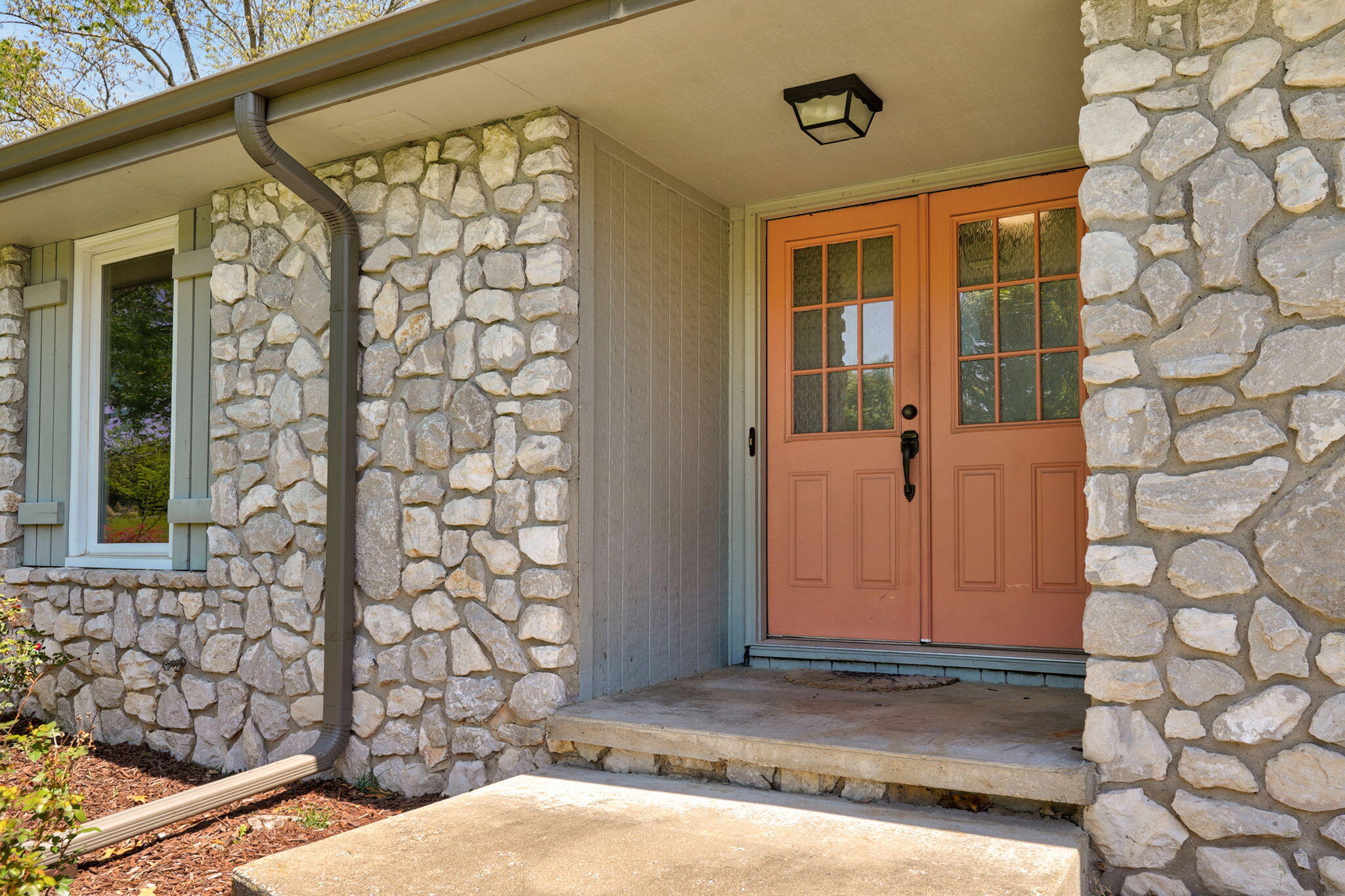 1250 South Farm Road 205 Property Photo 41