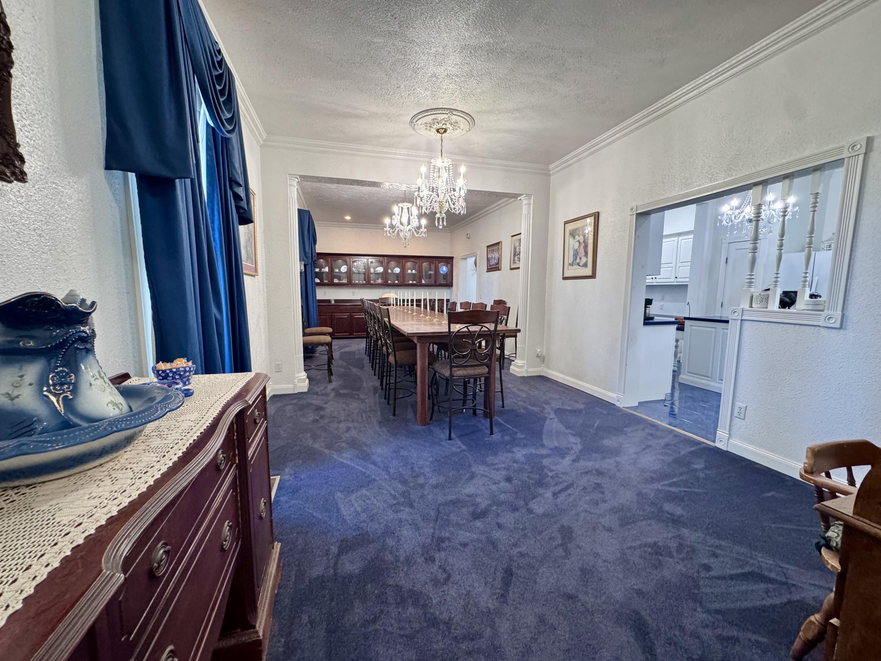 806 Broadway Street Property Photo 40