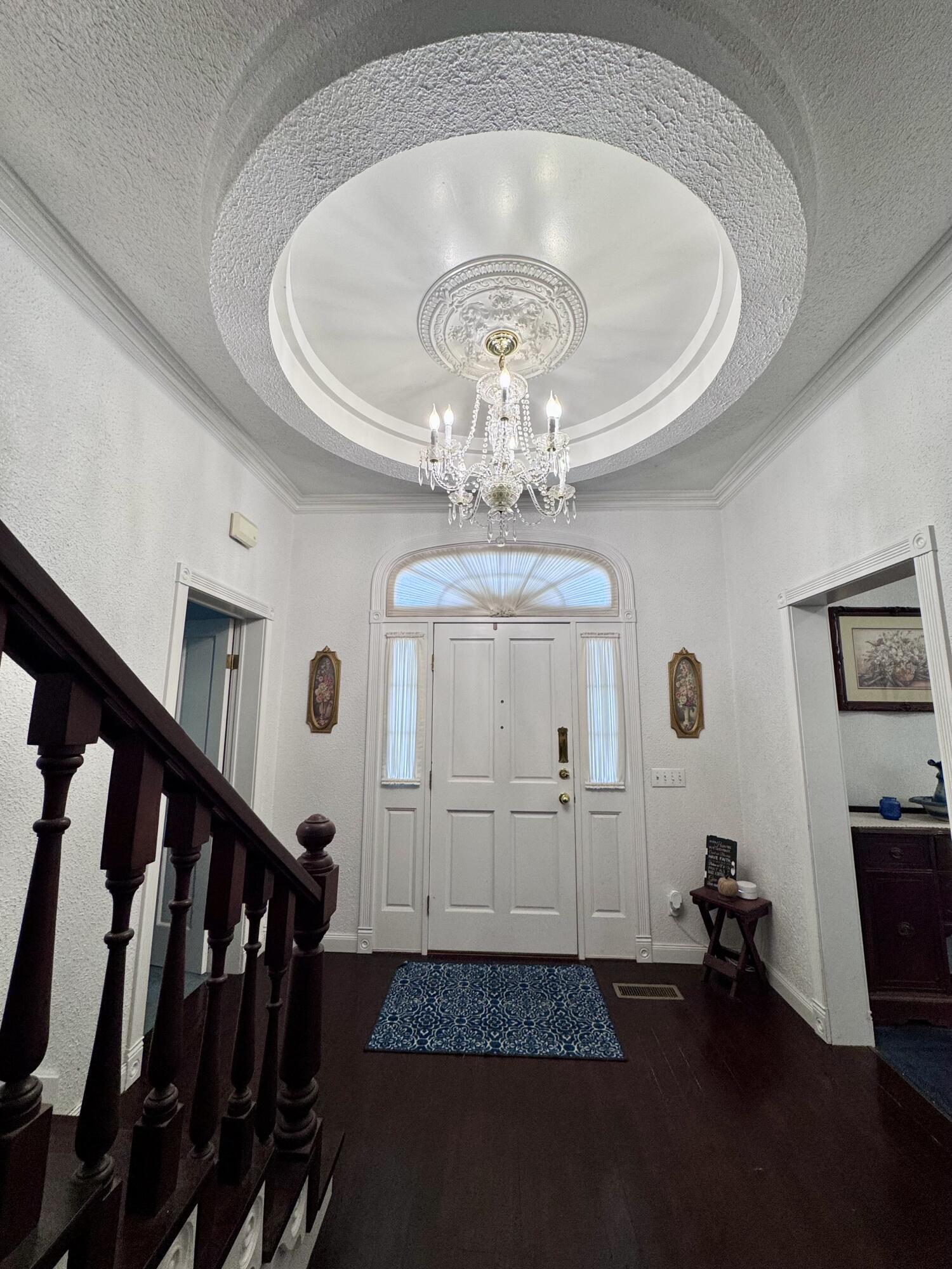 806 Broadway Street Property Photo 41