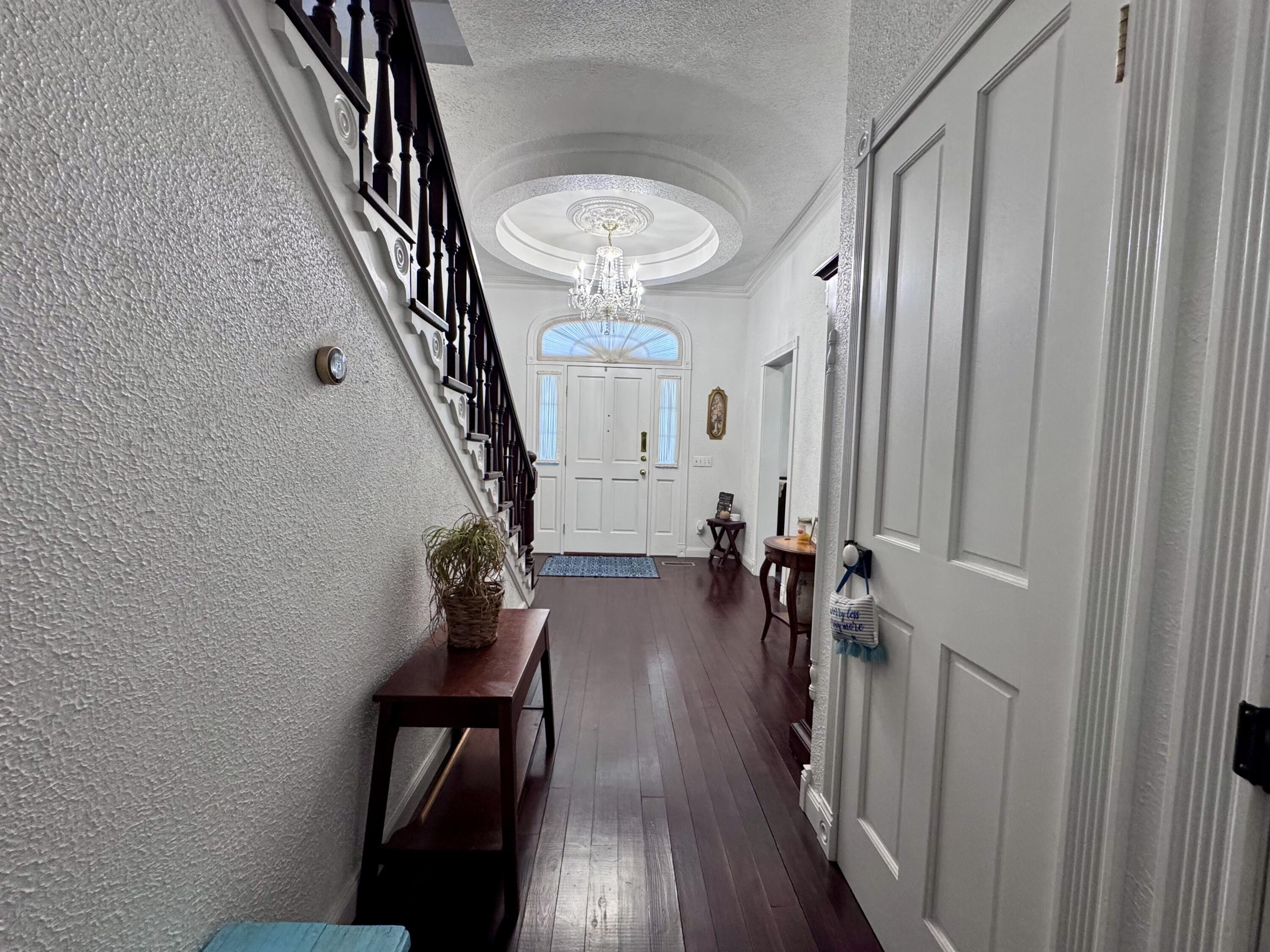 806 Broadway Street Property Photo 42