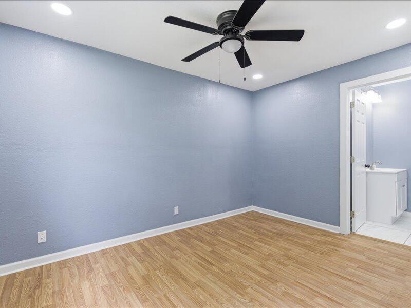 1209 North Central Avenue Property Photo 11