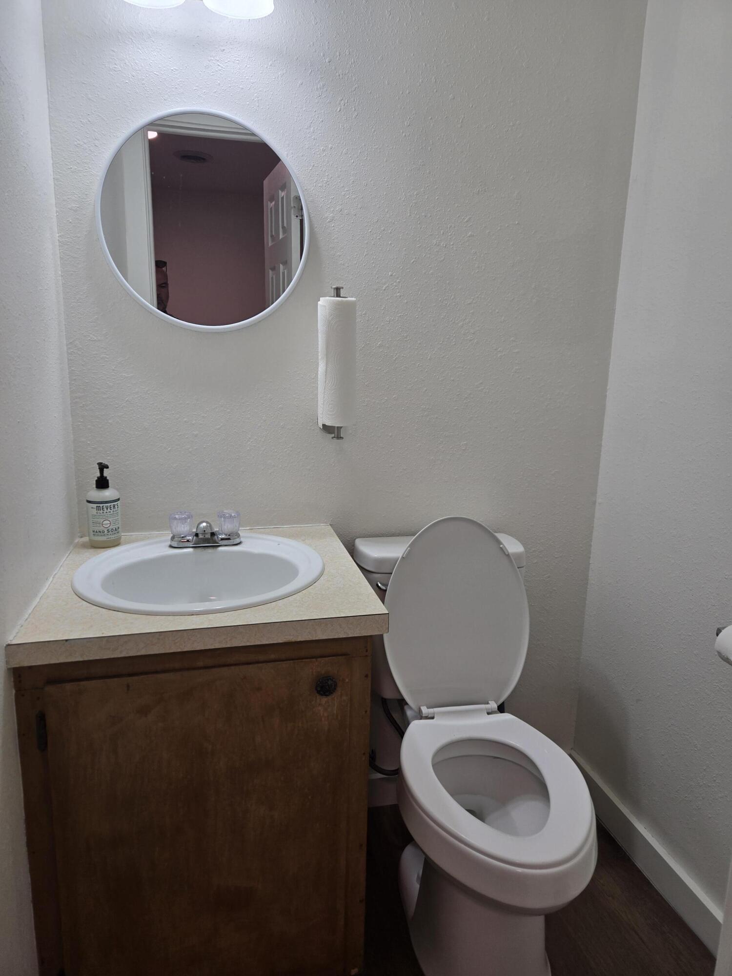 808 Edison Road Property Photo 25