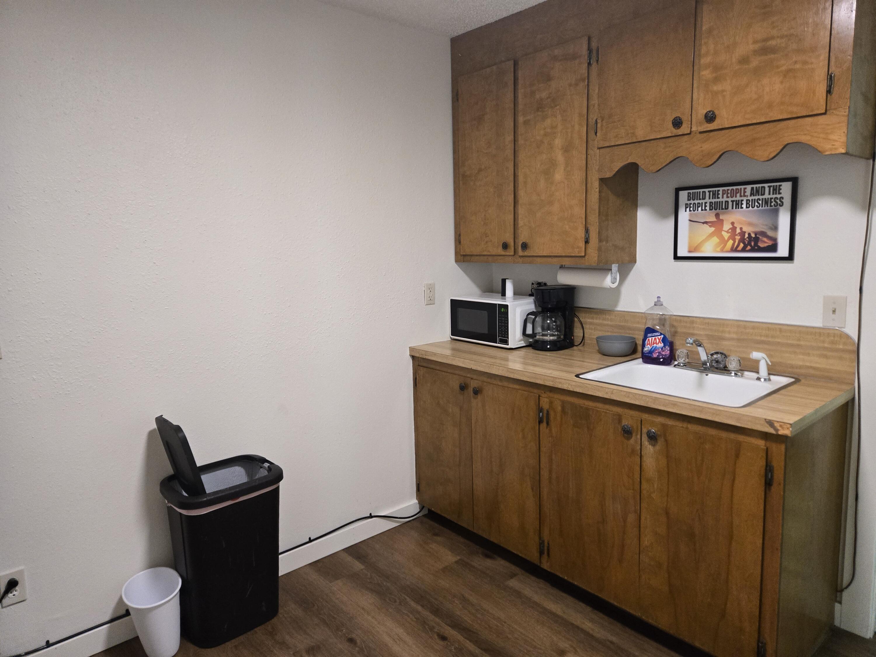 808 Edison Road Property Photo 26