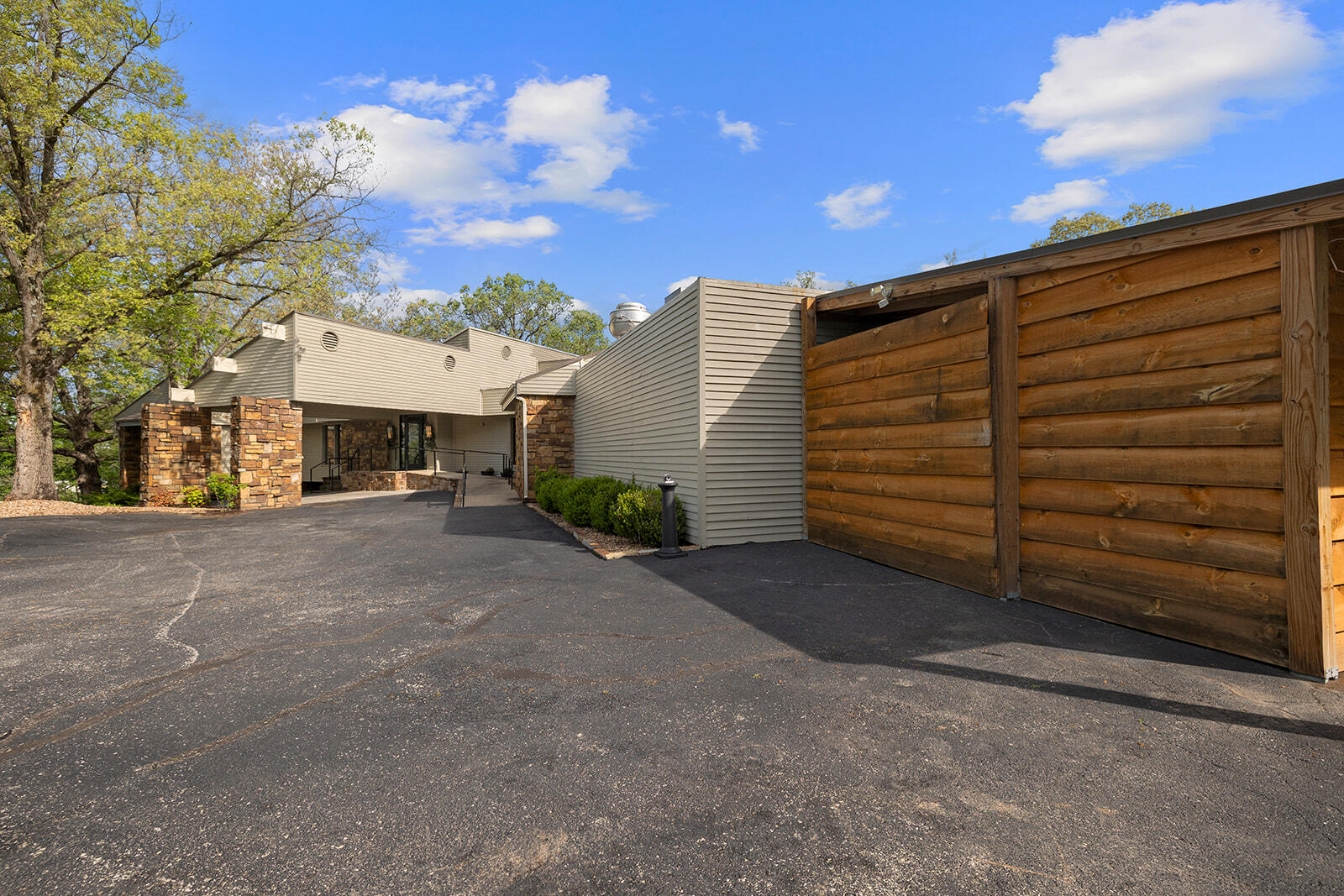 381 Guin Road Property Photo 54