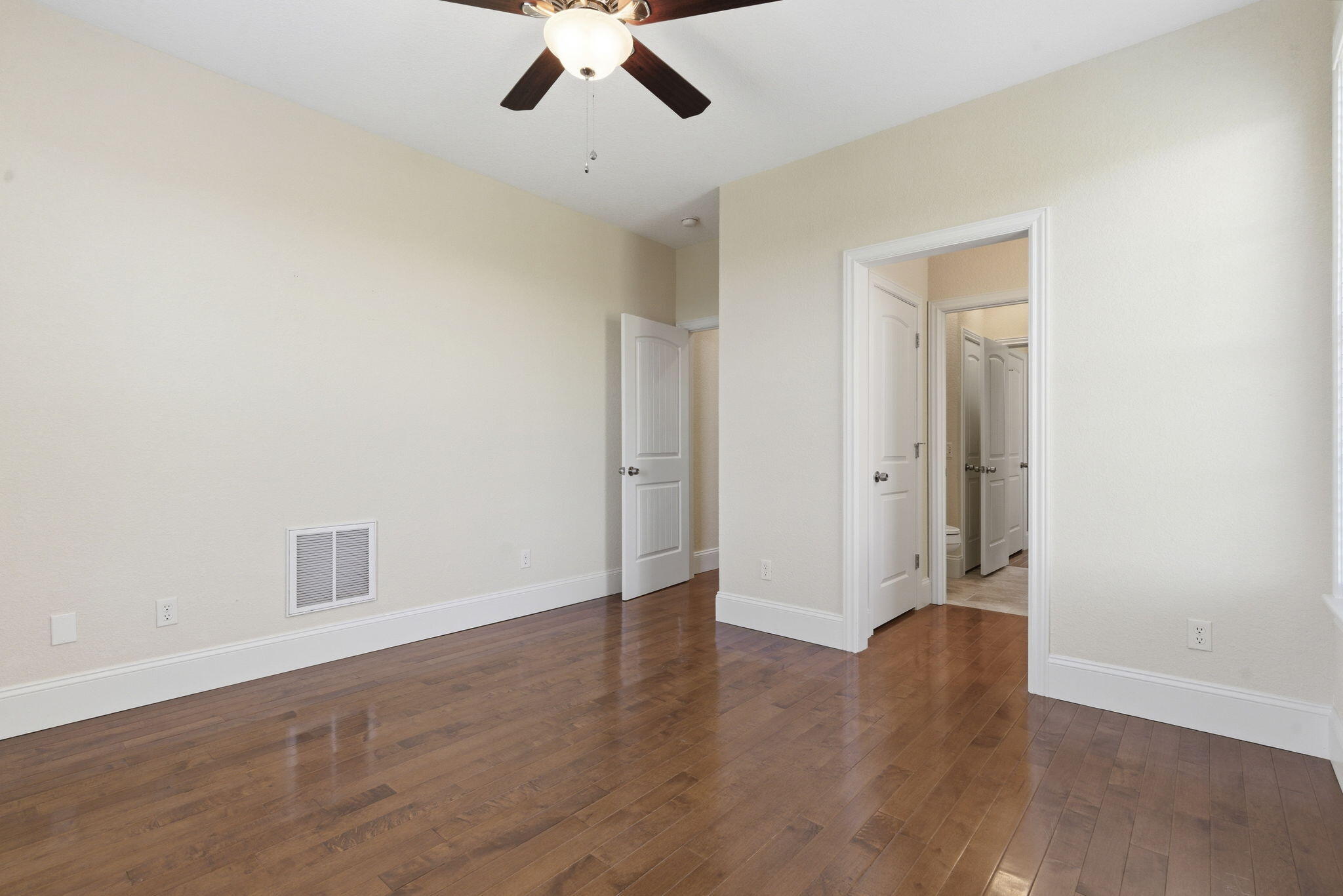 358 Spring View Place Property Photo 32