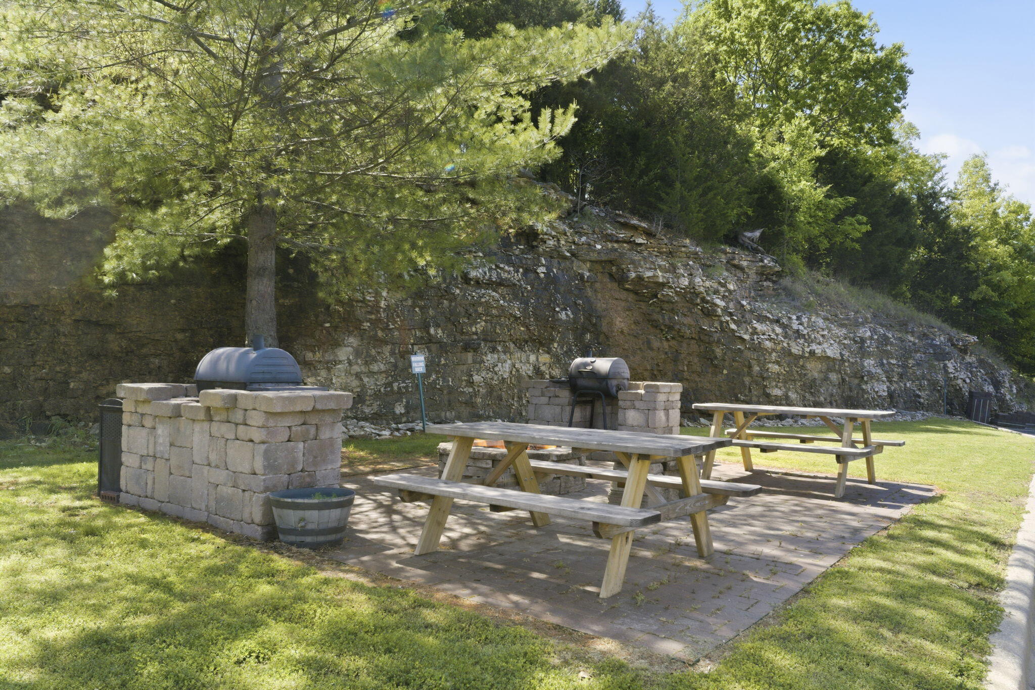 47 Stone Cliff Circle 1 Property Photo 27