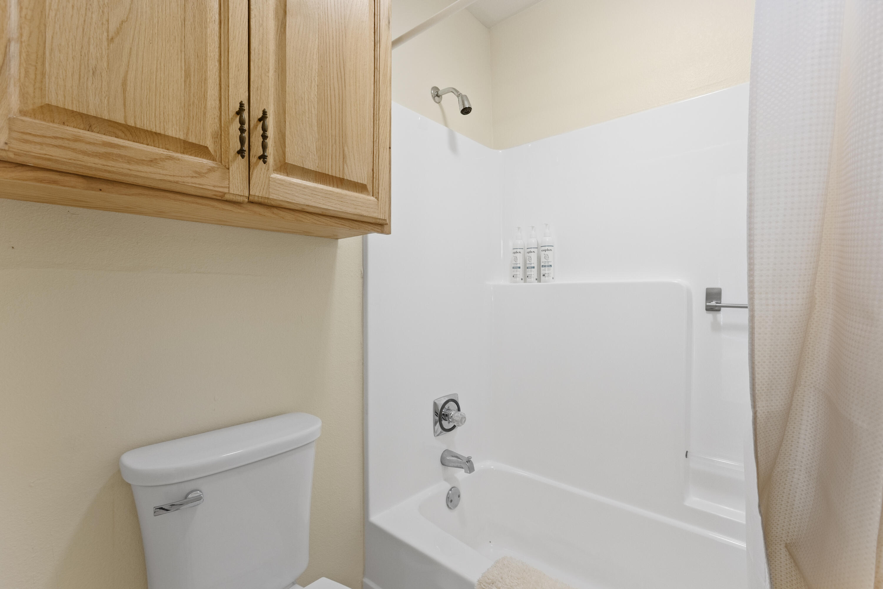 200 Golf View Drive A4 Property Photo 17