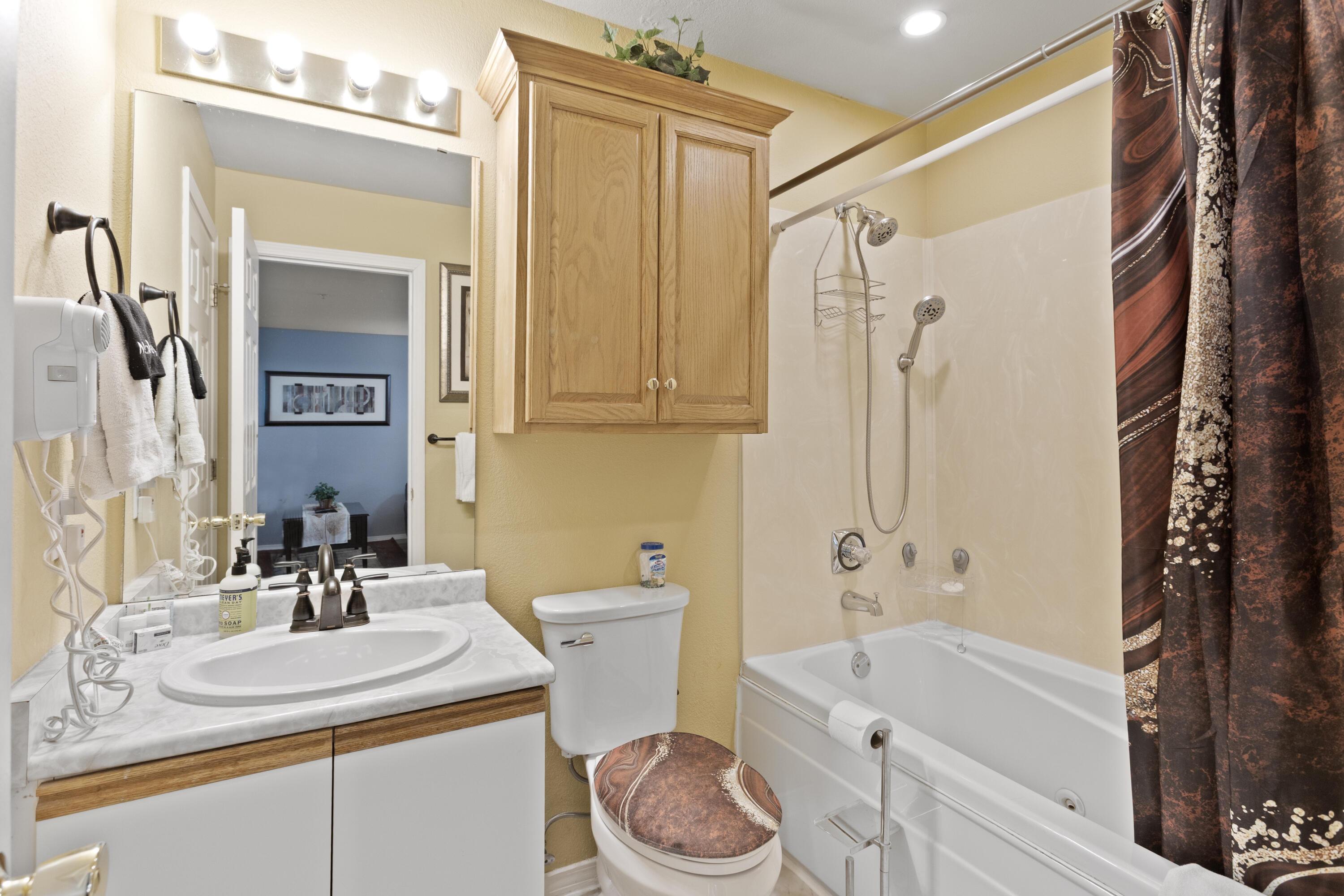 200 Golf View Drive A4 Property Photo 18