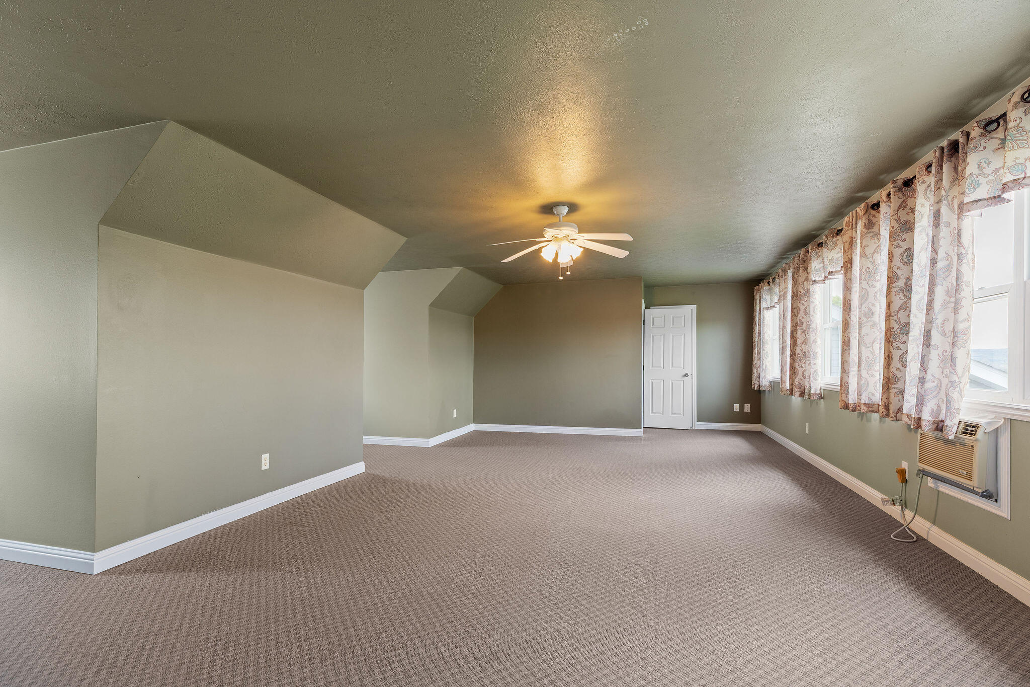 112 Moondance Property Photo 18