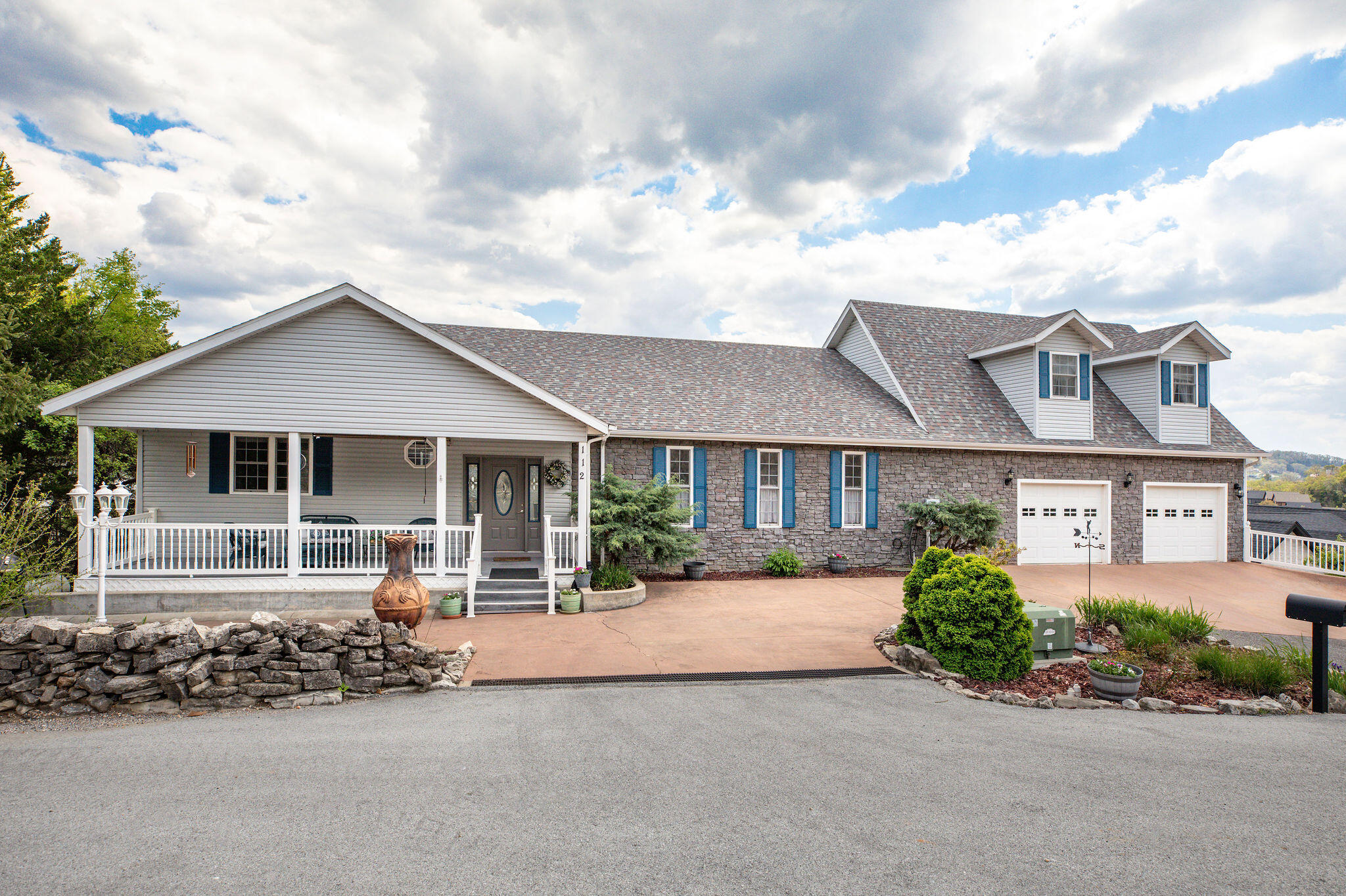 112 Moondance Property Photo 29