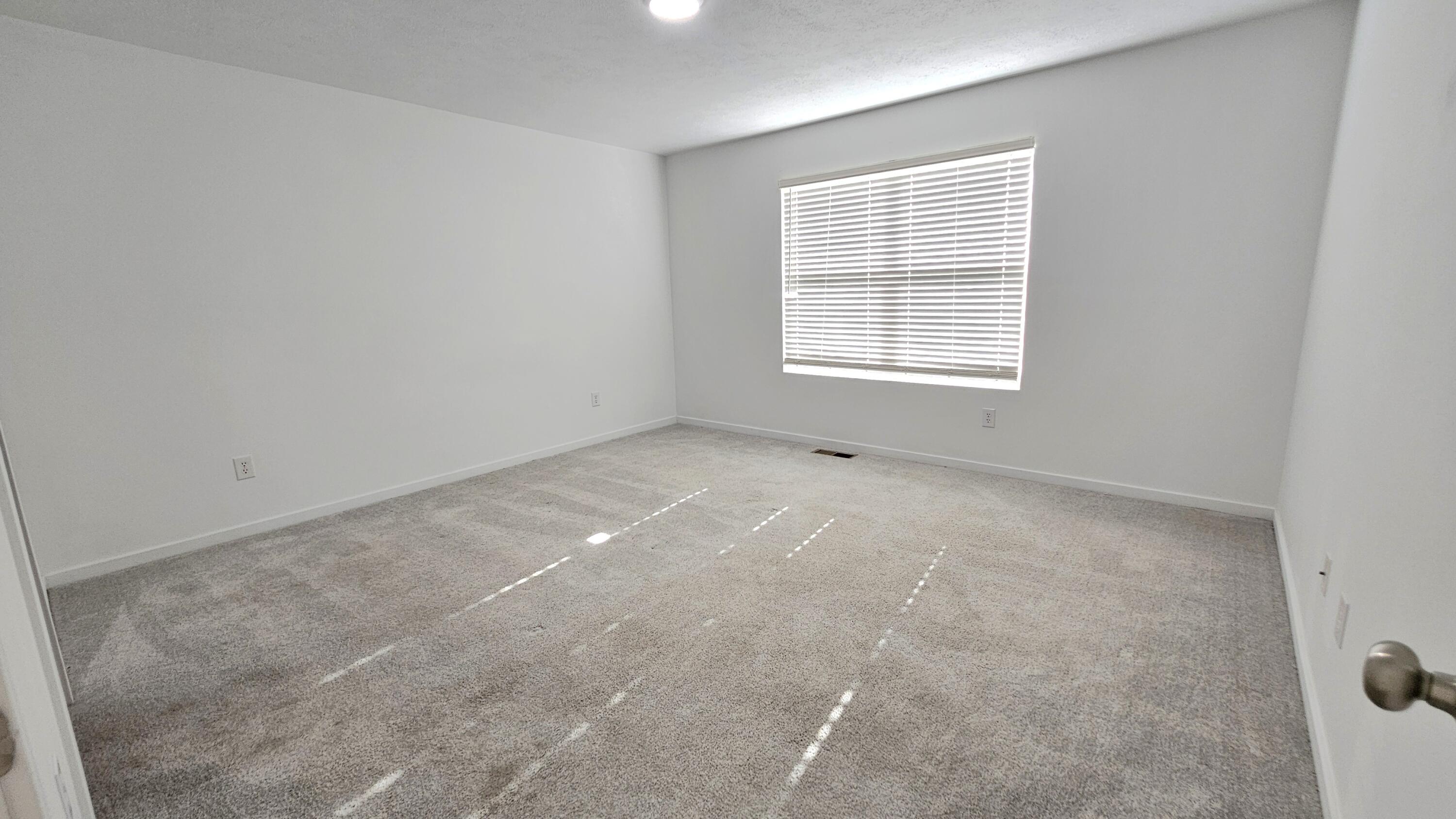 569 South Abigail Avenue Property Photo 21